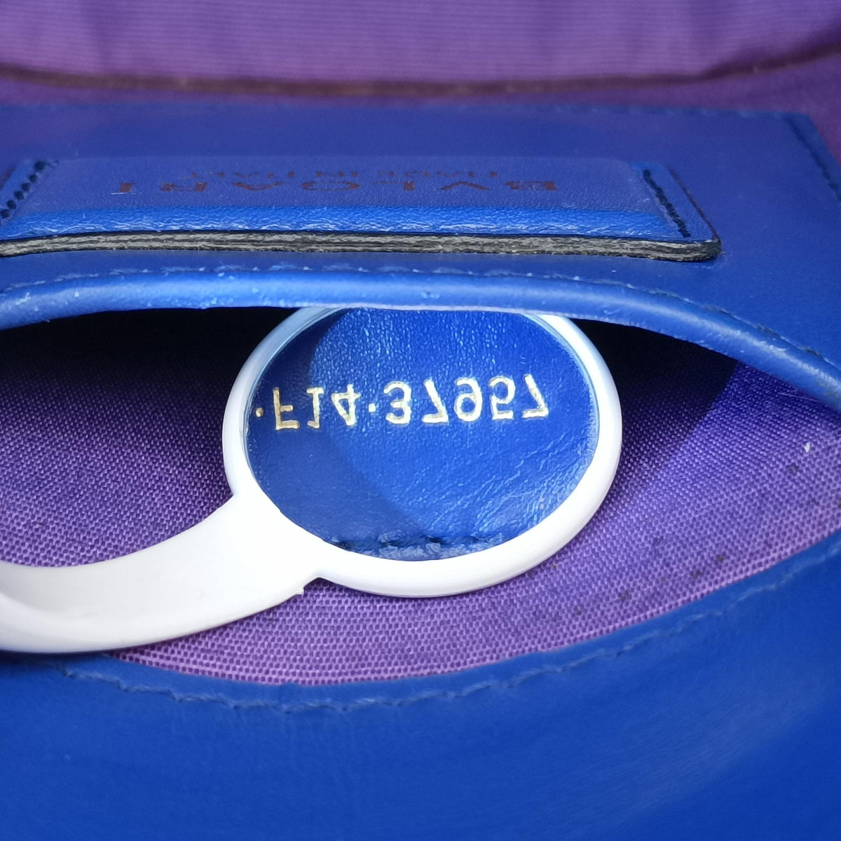Pre-owned Bvlgari SERPENTI FOREVER Blue leather  shoulderbag | stylenewstar