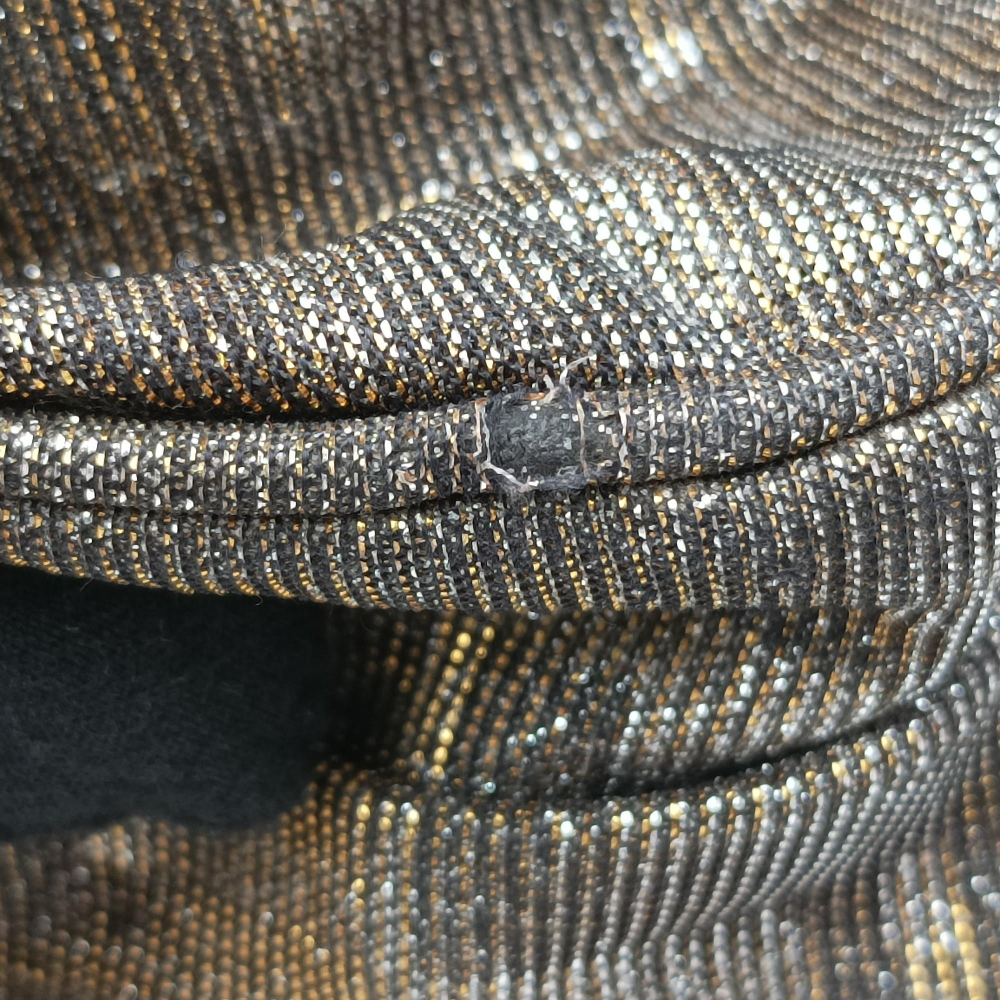 Pre-owned Fendi Mia Golden fabric 8BR616 shoulderbag | stylenewstar