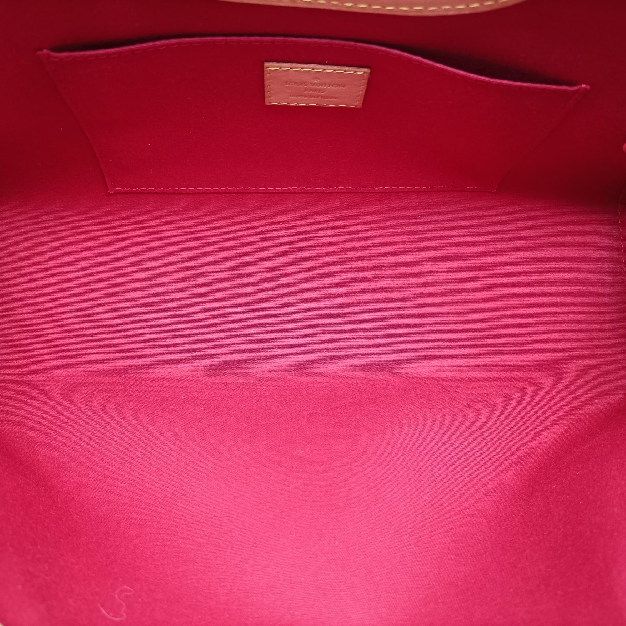 Pre-owned Louis Vuitton Roxbury Drive Pomme d'Amour Vernis M91987 handbag | stylenewstar