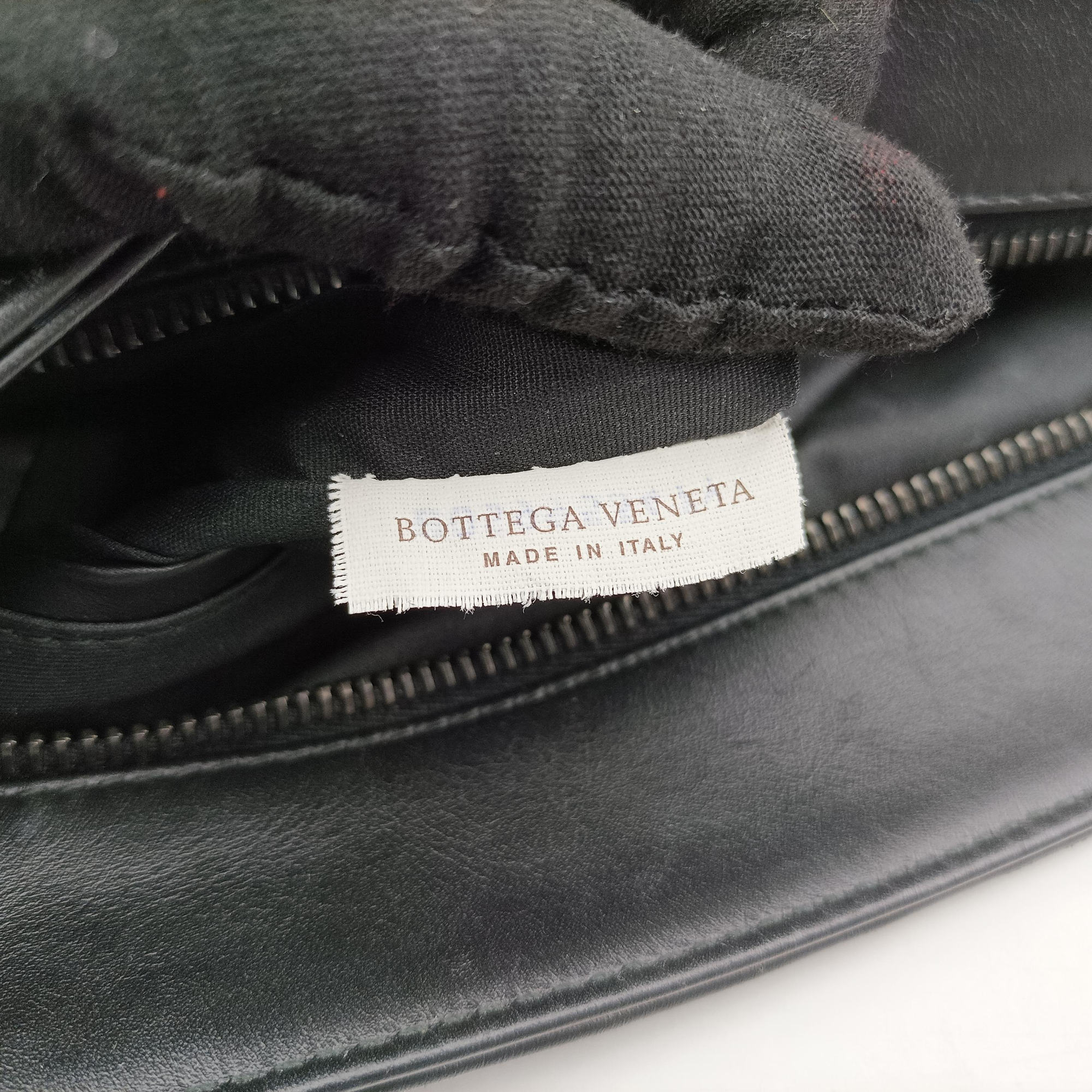 Pre-owned Bottega Veneta Intrecciato Black lambskin  shoulderbag | stylenewstar