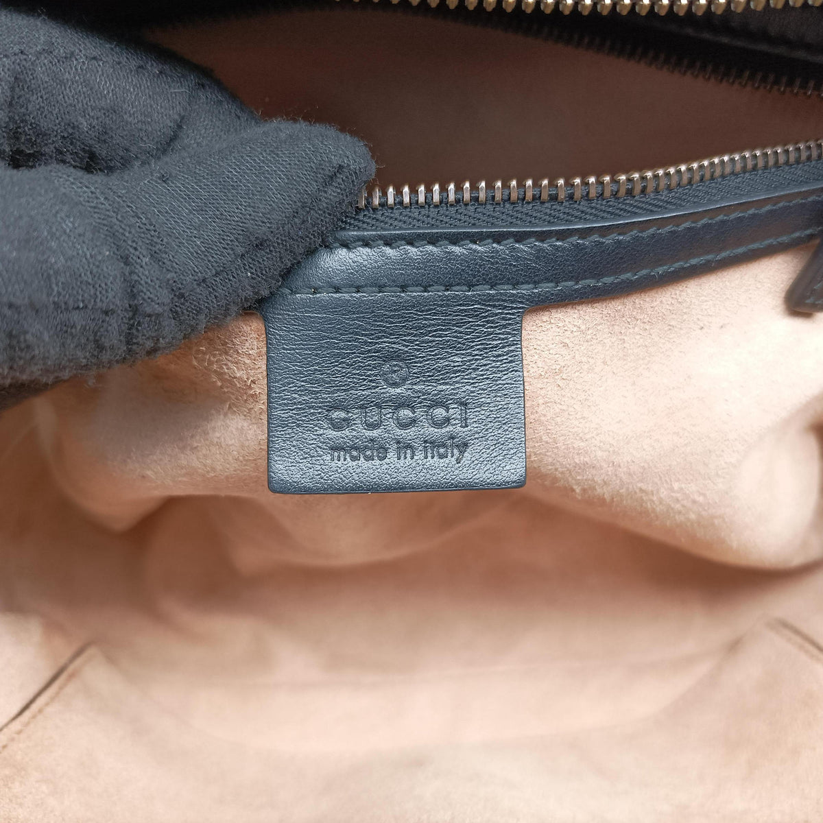 Pre-owned Gucci GG Marmont Black Leather 498100 shoulderbag | stylenewstar