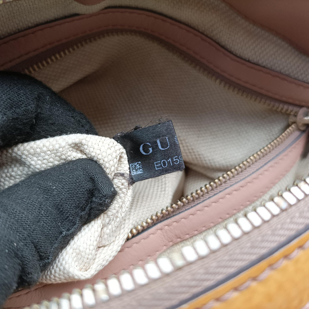 Secondhand Gucci Soho Beige Patent Leather 308362 shoulderbag | stylenewstar