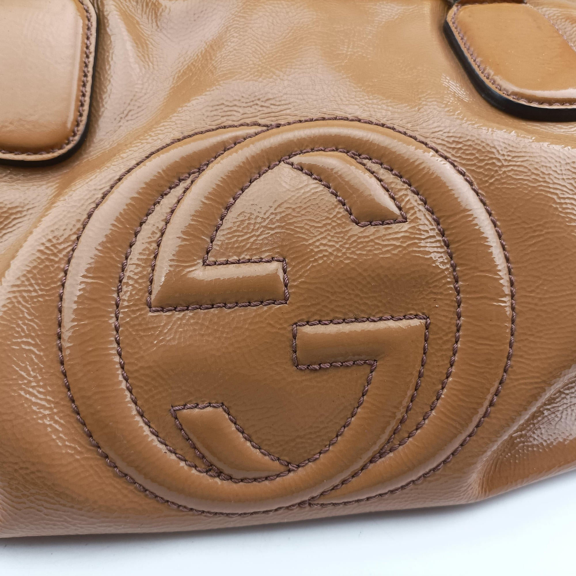 Secondhand Gucci Soho Beige Patent Leather 308362 shoulderbag | stylenewstar