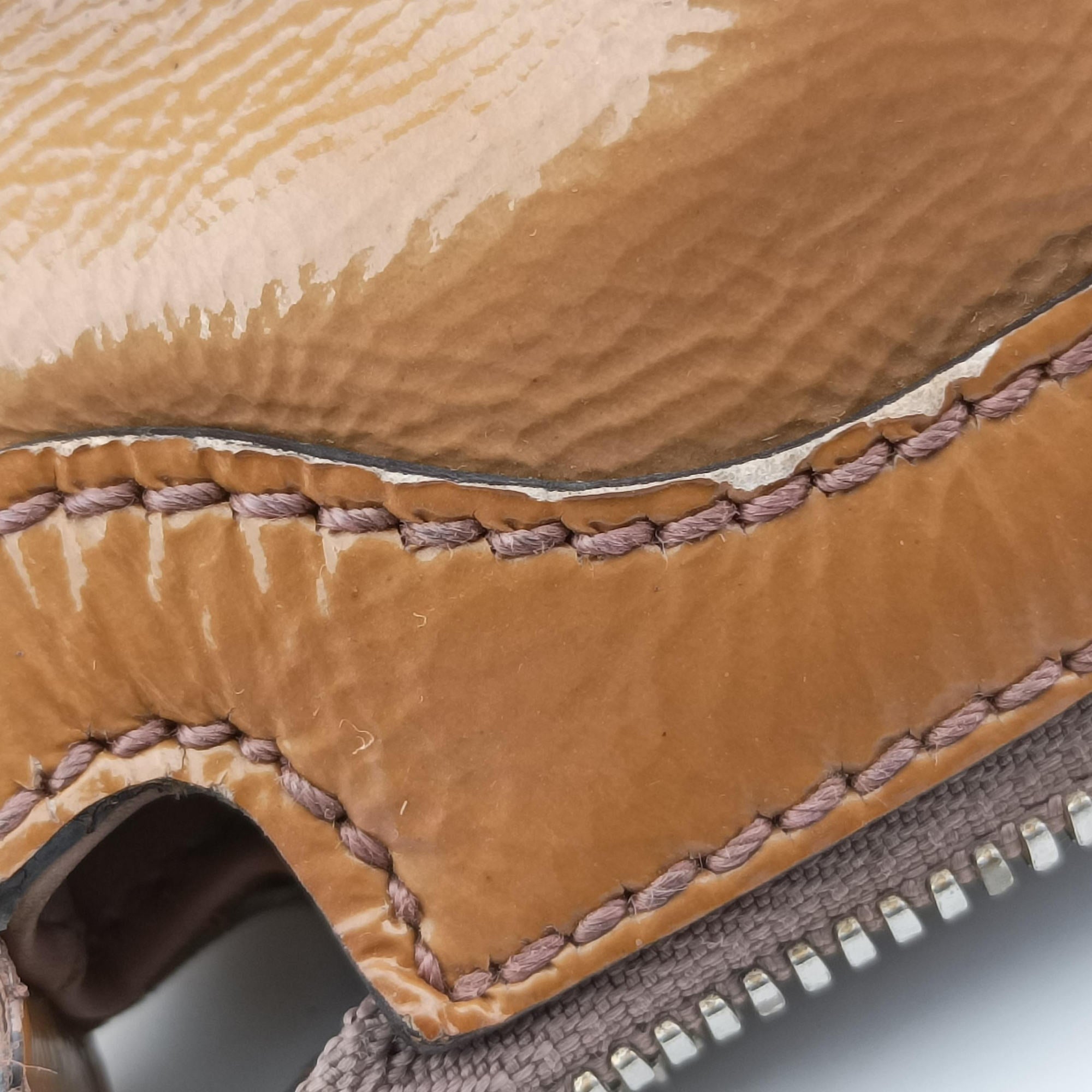Secondhand Gucci Soho Beige Patent Leather 308362 shoulderbag | stylenewstar