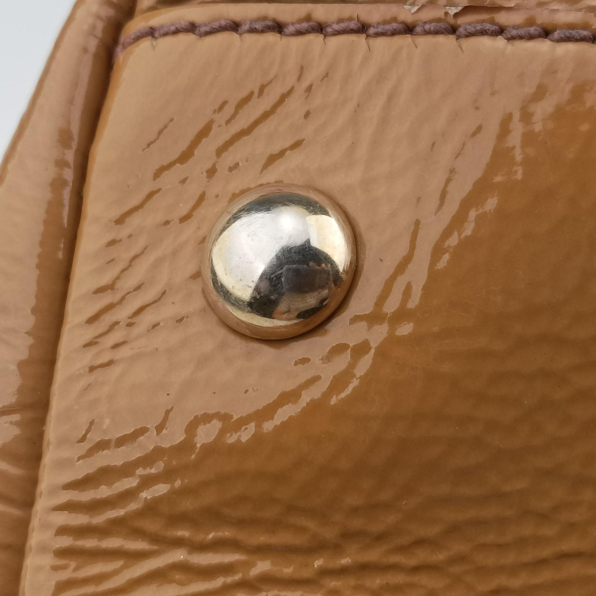 Secondhand Gucci Soho Beige Patent Leather 308362 shoulderbag | stylenewstar