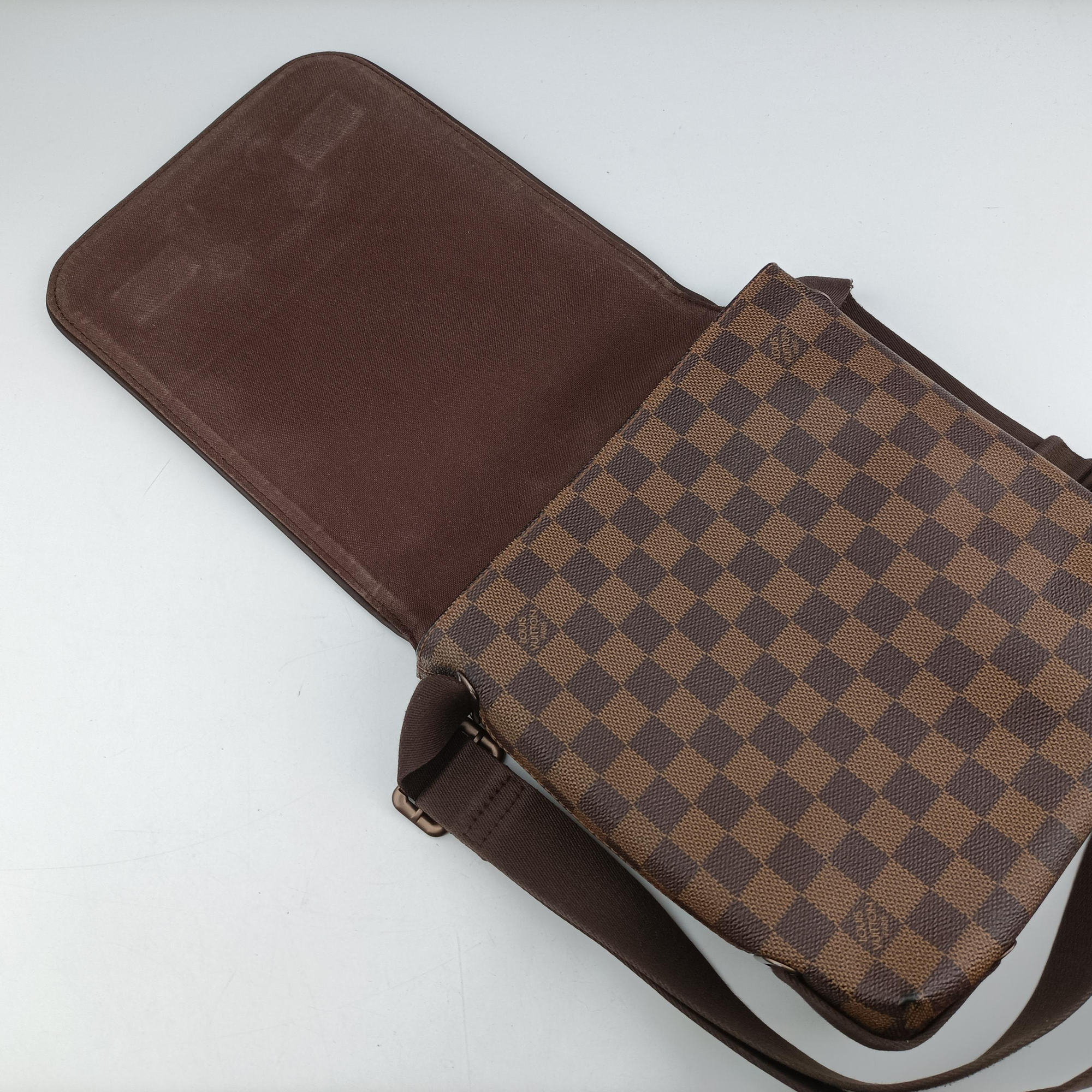 Secondhand Louis Vuitton BROOKLYN PM EBENE Damier Canvas N51210 shoulderbag | stylenewstar