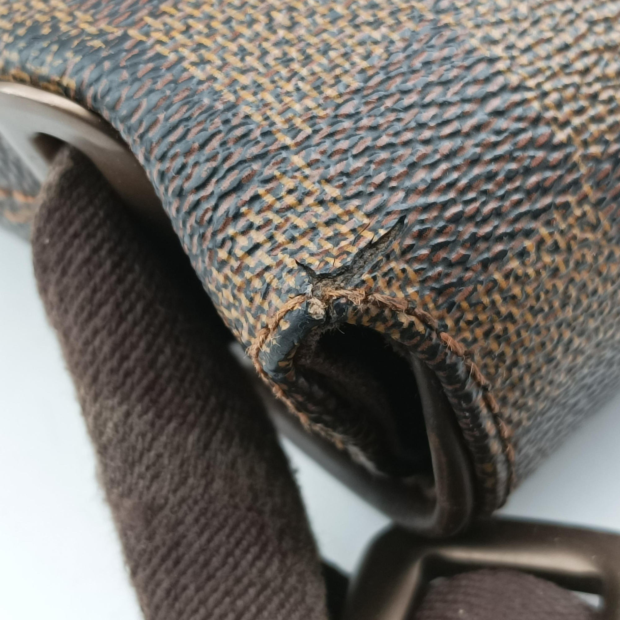 Secondhand Louis Vuitton BROOKLYN PM EBENE Damier Canvas N51210 shoulderbag | stylenewstar