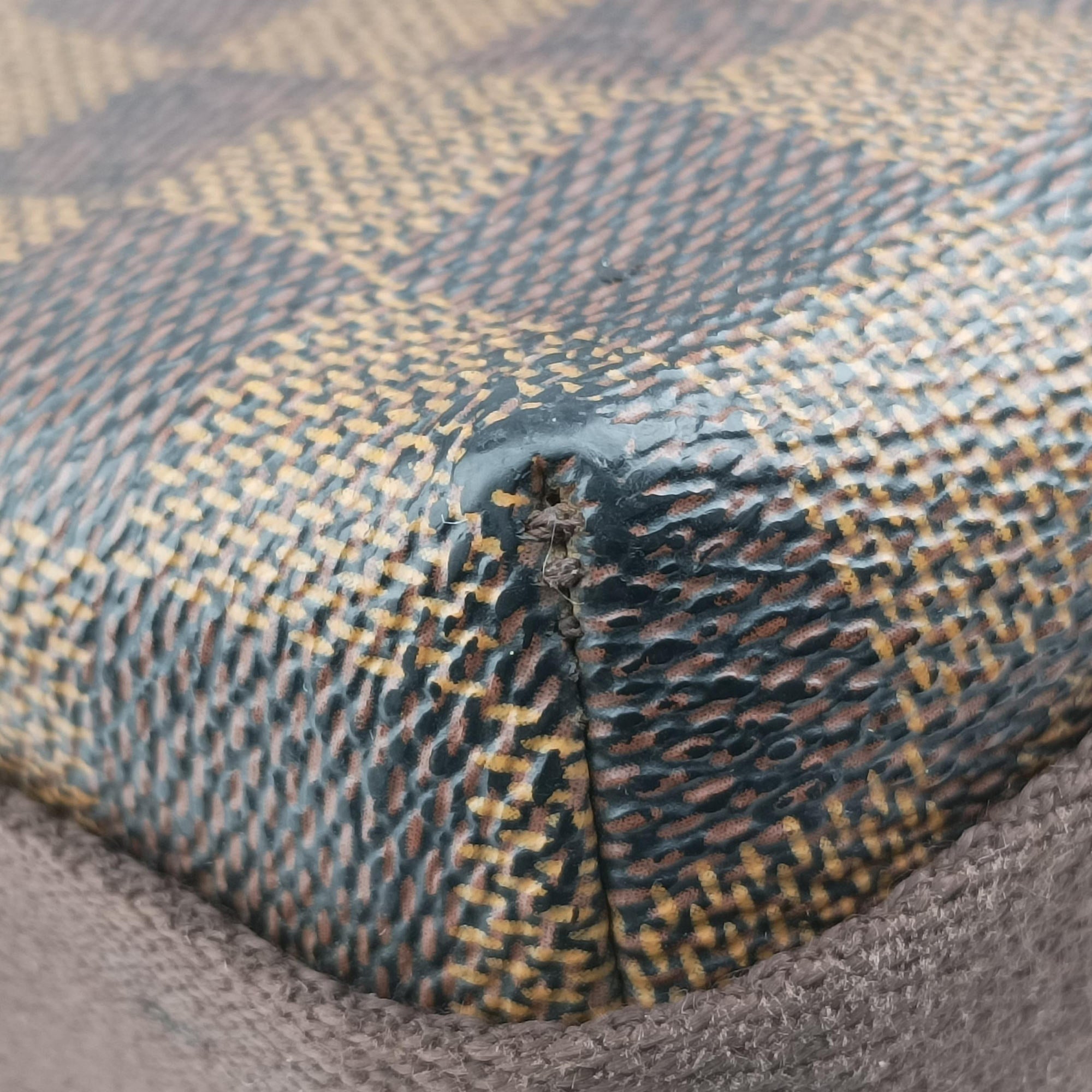 Secondhand Louis Vuitton BROOKLYN PM EBENE Damier Canvas N51210 shoulderbag | stylenewstar
