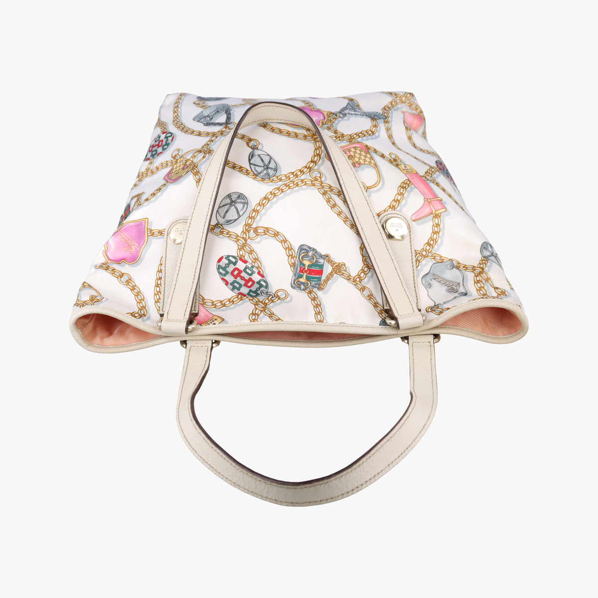 Pre-owned Gucci Chain Pattern Tote White Satin 153009 handbag | stylenewstar