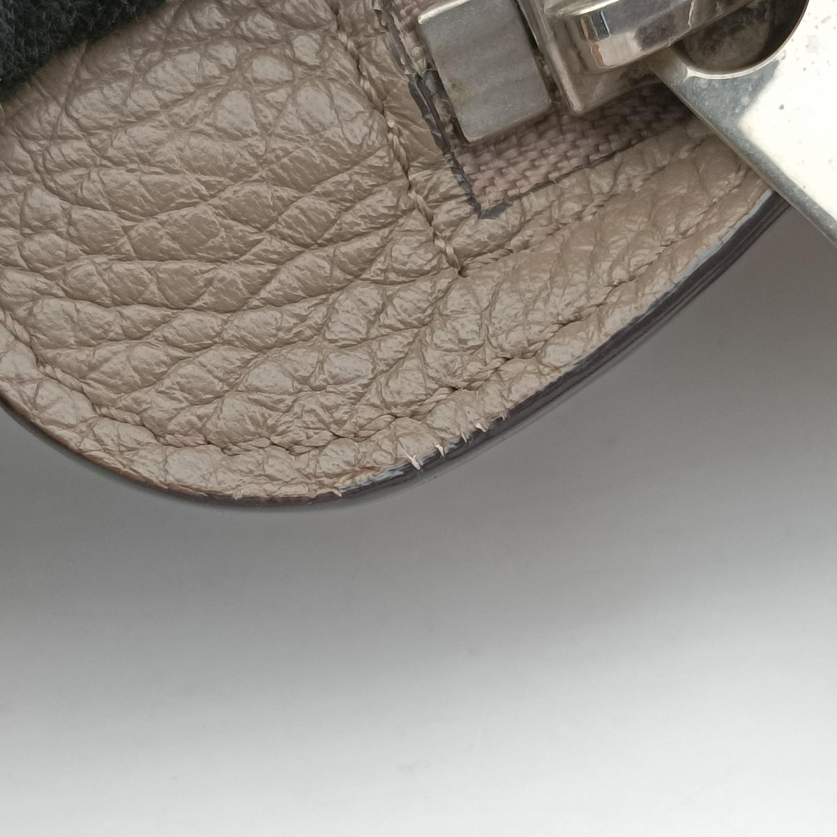 Pre-owned Celine Trapeze Grey Suede × leather  shoulderbag | stylenewstar