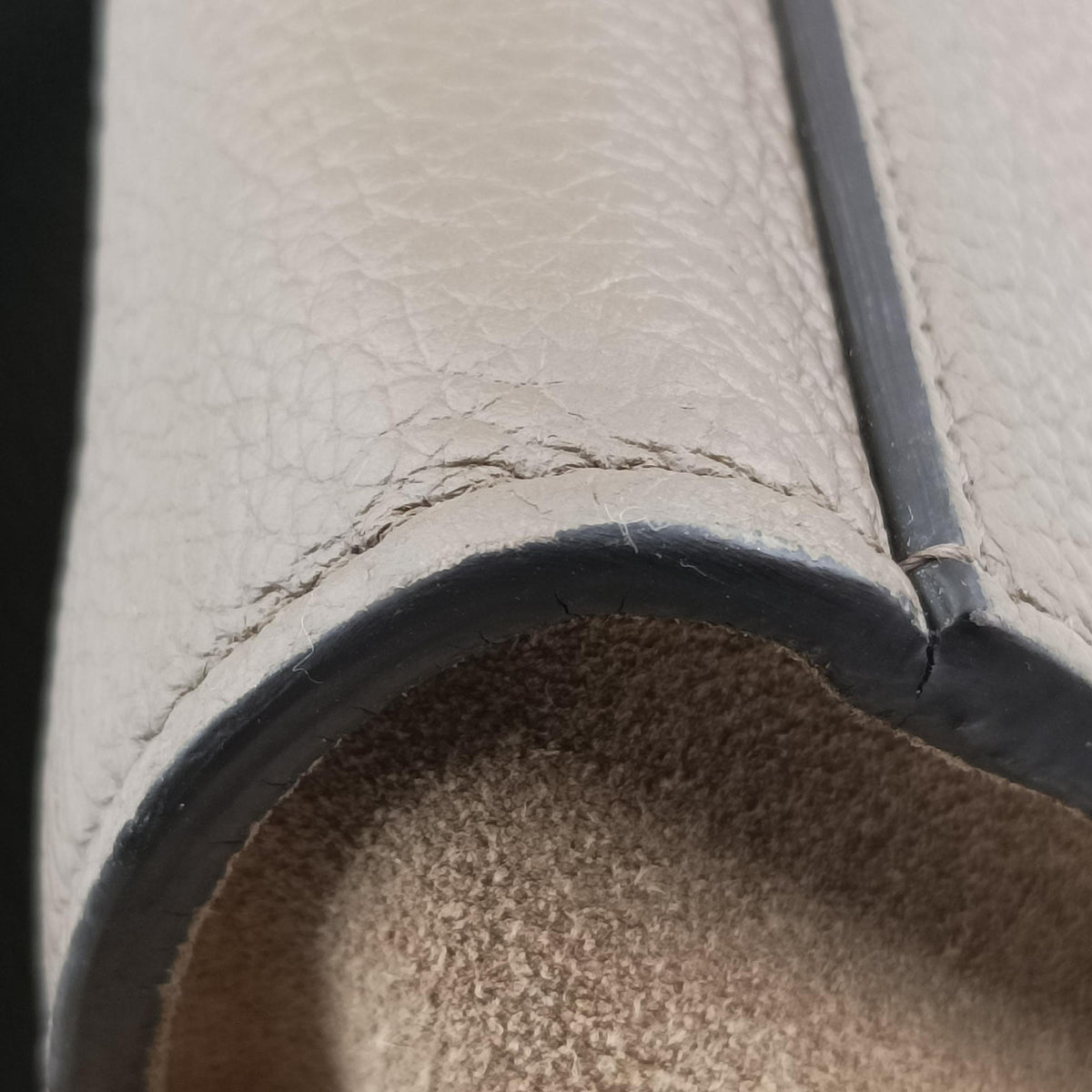 Pre-owned Celine Trapeze Grey Suede × leather  shoulderbag | stylenewstar
