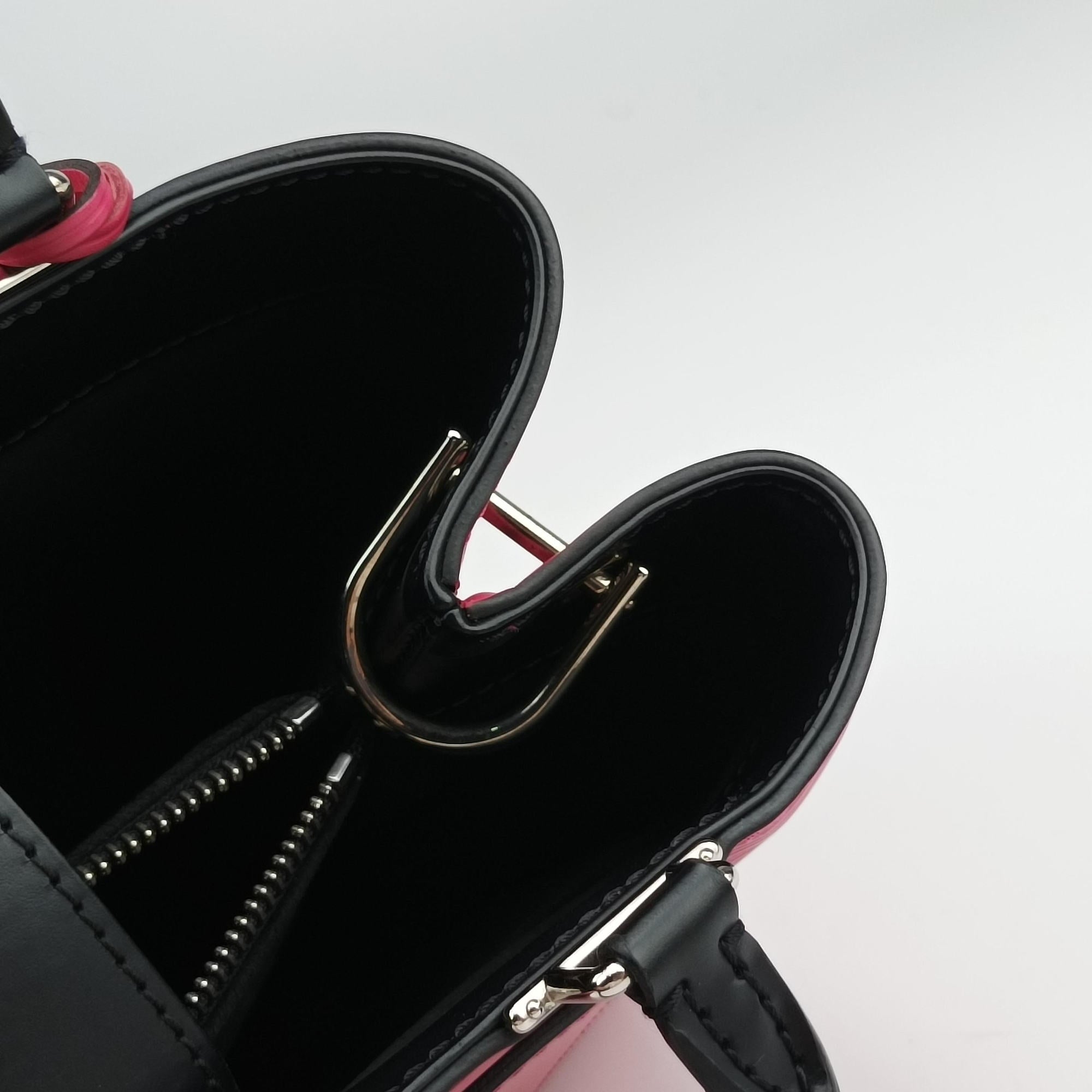 Pre-owned Louis Vuitton Kleber PM Freesia × Noir Epi M51347 shoulderbag | stylenewstar