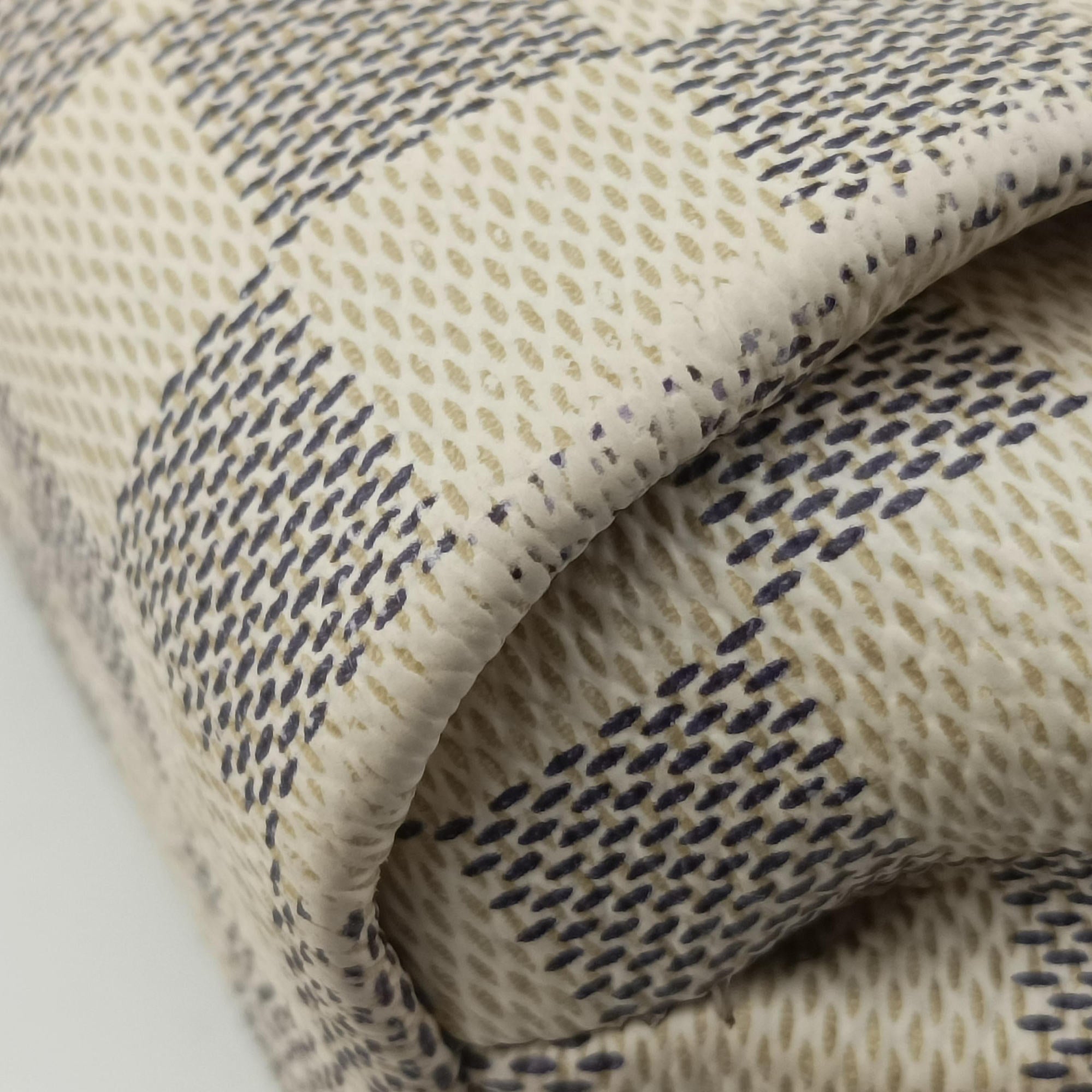 Pre-owned Louis Vuitton CROISETTE Azur Damier Canvas N41581 shoulderbag | stylenewstar