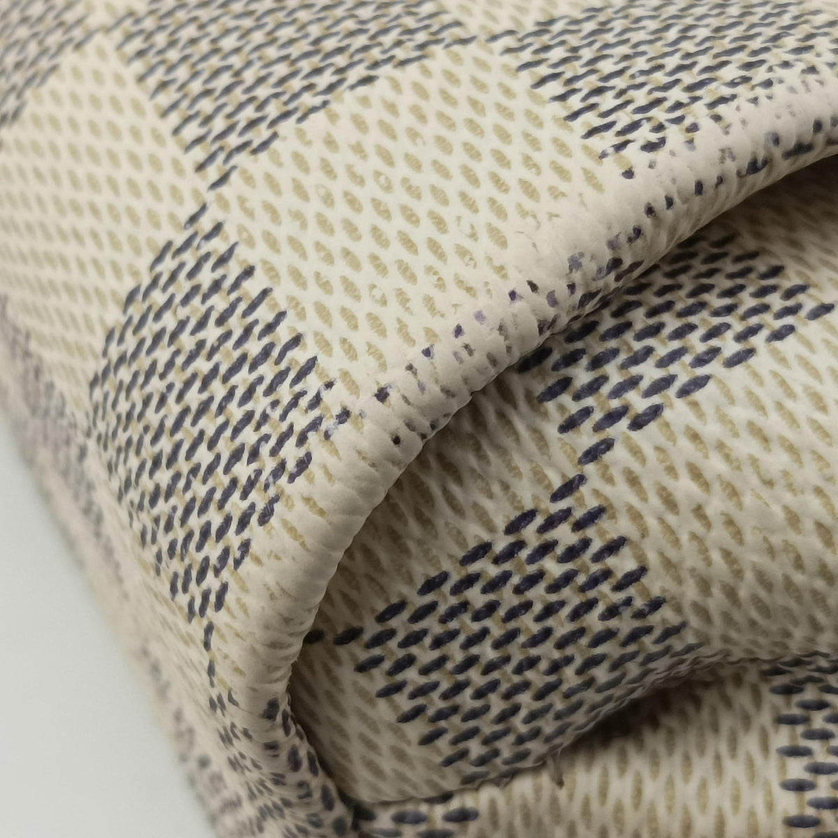 Pre-owned Louis Vuitton CROISETTE Azur Damier Canvas N41581 shoulderbag | stylenewstar
