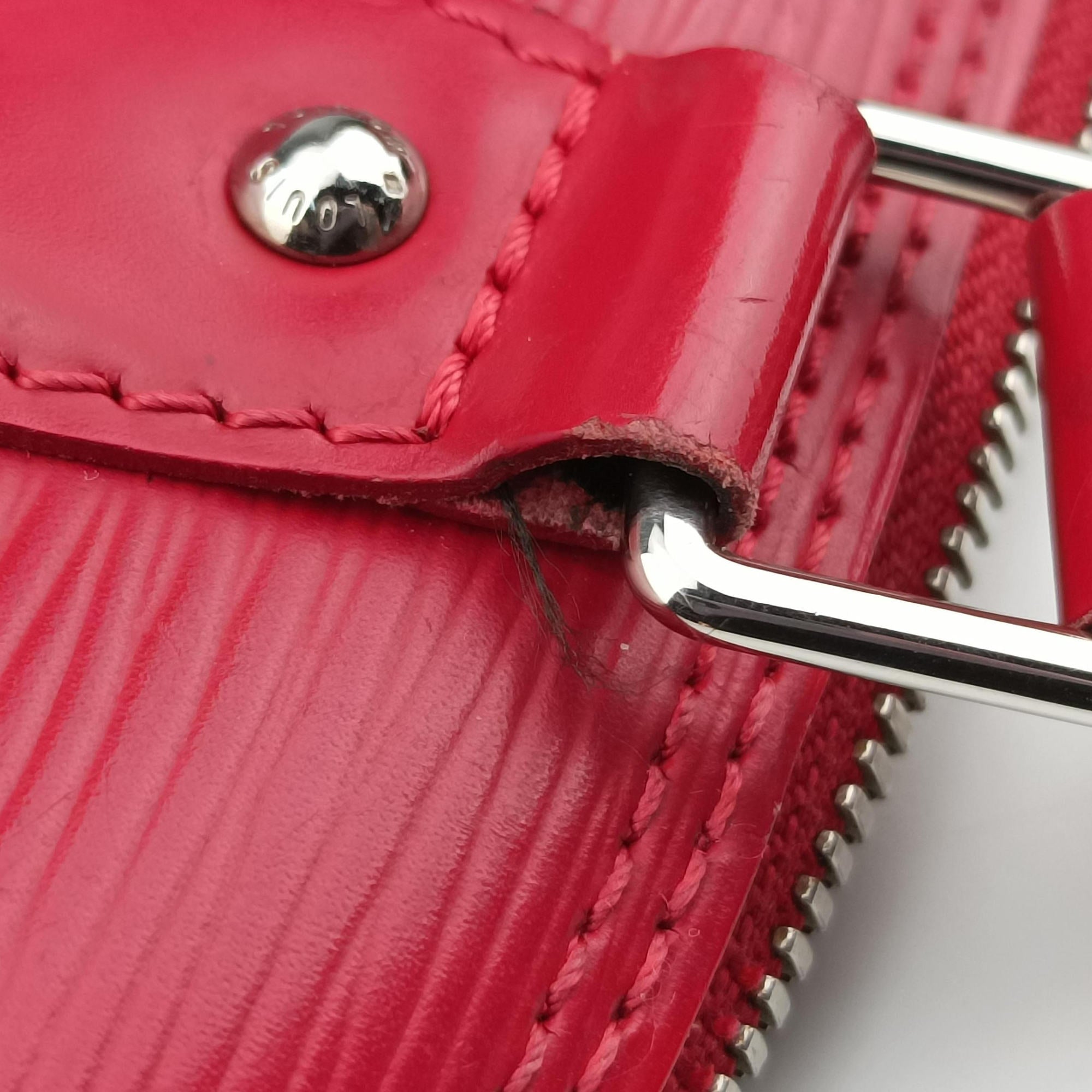 Pre-owned Louis Vuitton Alma GM Carmine Epi M40486 handbag | stylenewstar