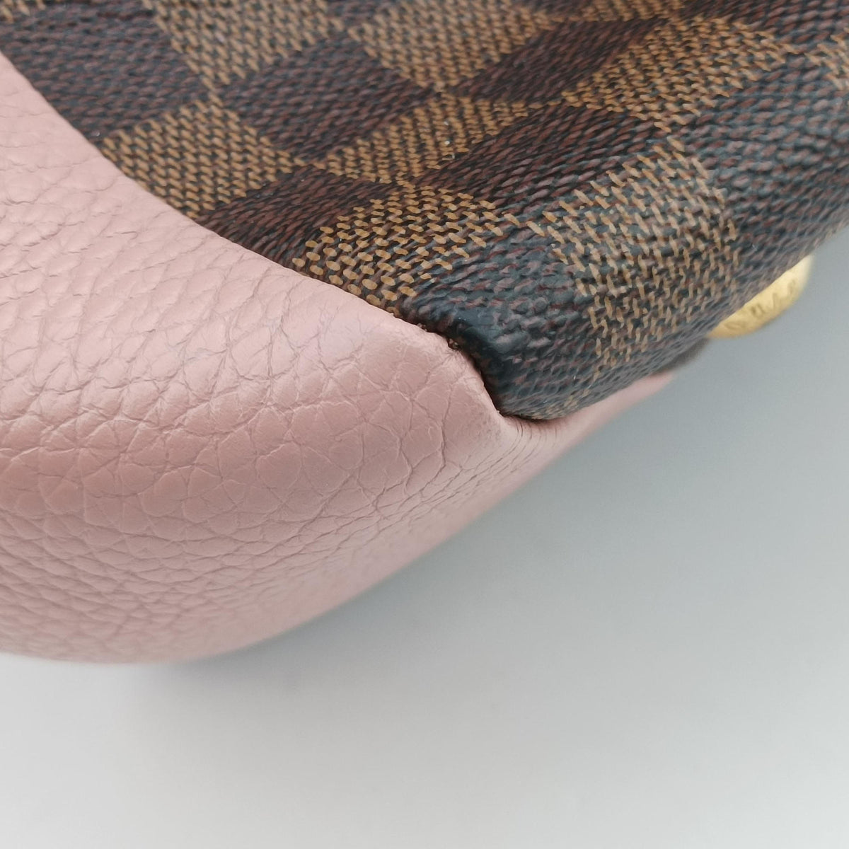 Pre-owned Louis Vuitton Brittany EBENE×Magnolia Damier Canvas×calf leather N41674 shoulderbag | stylenewstar