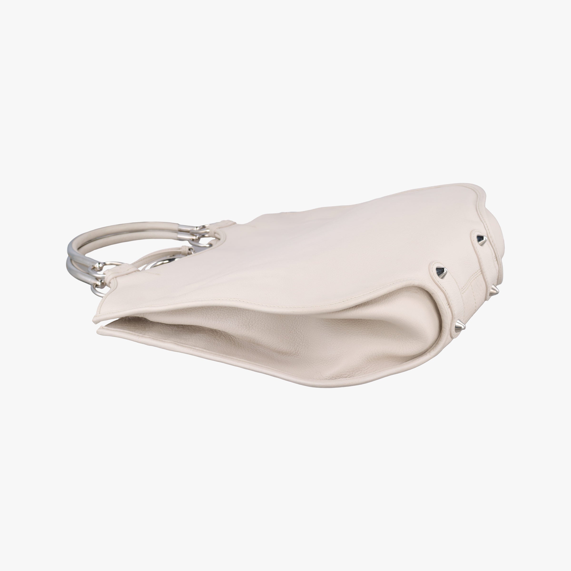 Pre-owned Christian Dior 61 Hobo White leather  handbag | stylenewstar