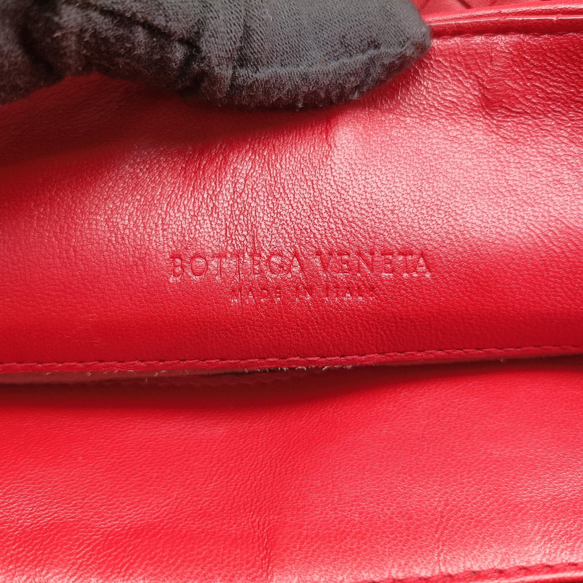 Pre-owned Bottega Veneta Intrecciato Olimpia Red lambskin  shoulderbag | stylenewstar
