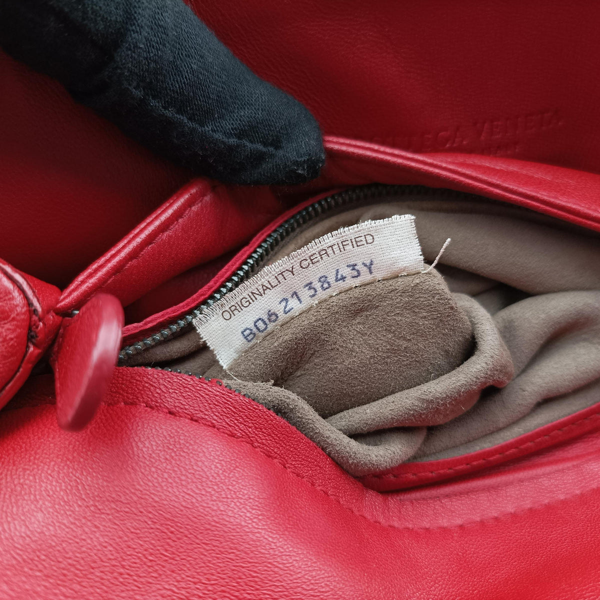 Pre-owned Bottega Veneta Intrecciato Olimpia Red lambskin  shoulderbag | stylenewstar