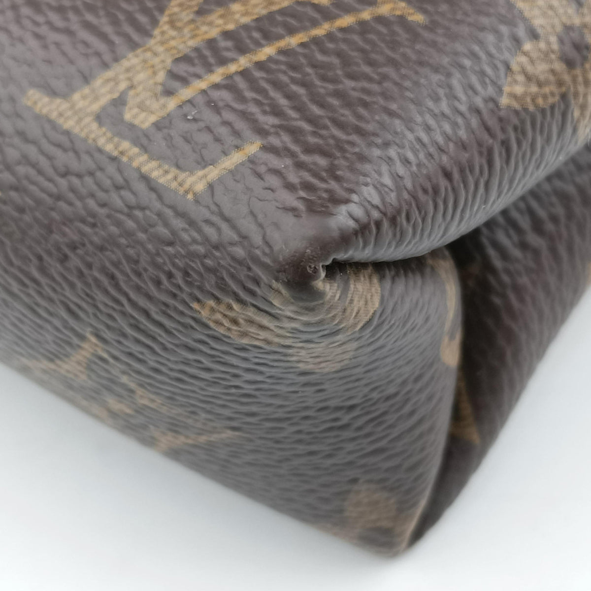 Secondhand Louis Vuitton PALLAS Chain Brown×CERISE Monogram Canvas×calf leather M41201 shoulderbag | stylenewstar