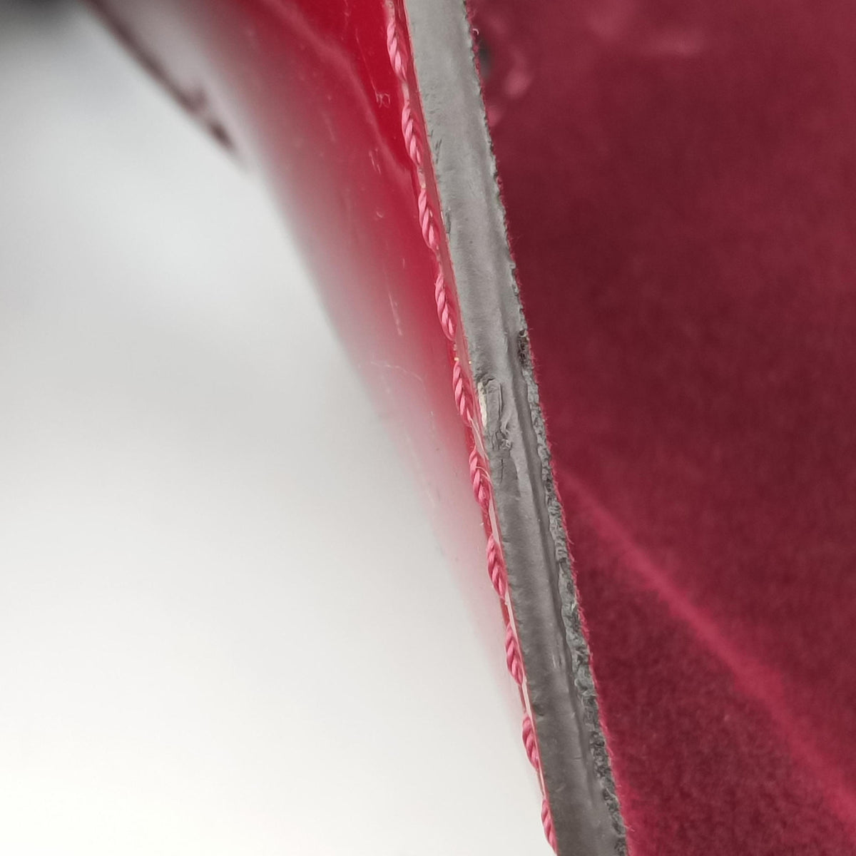 Pre-owned Louis Vuitton Twist PM Rouge Vernis M50319 shoulderbag | stylenewstar