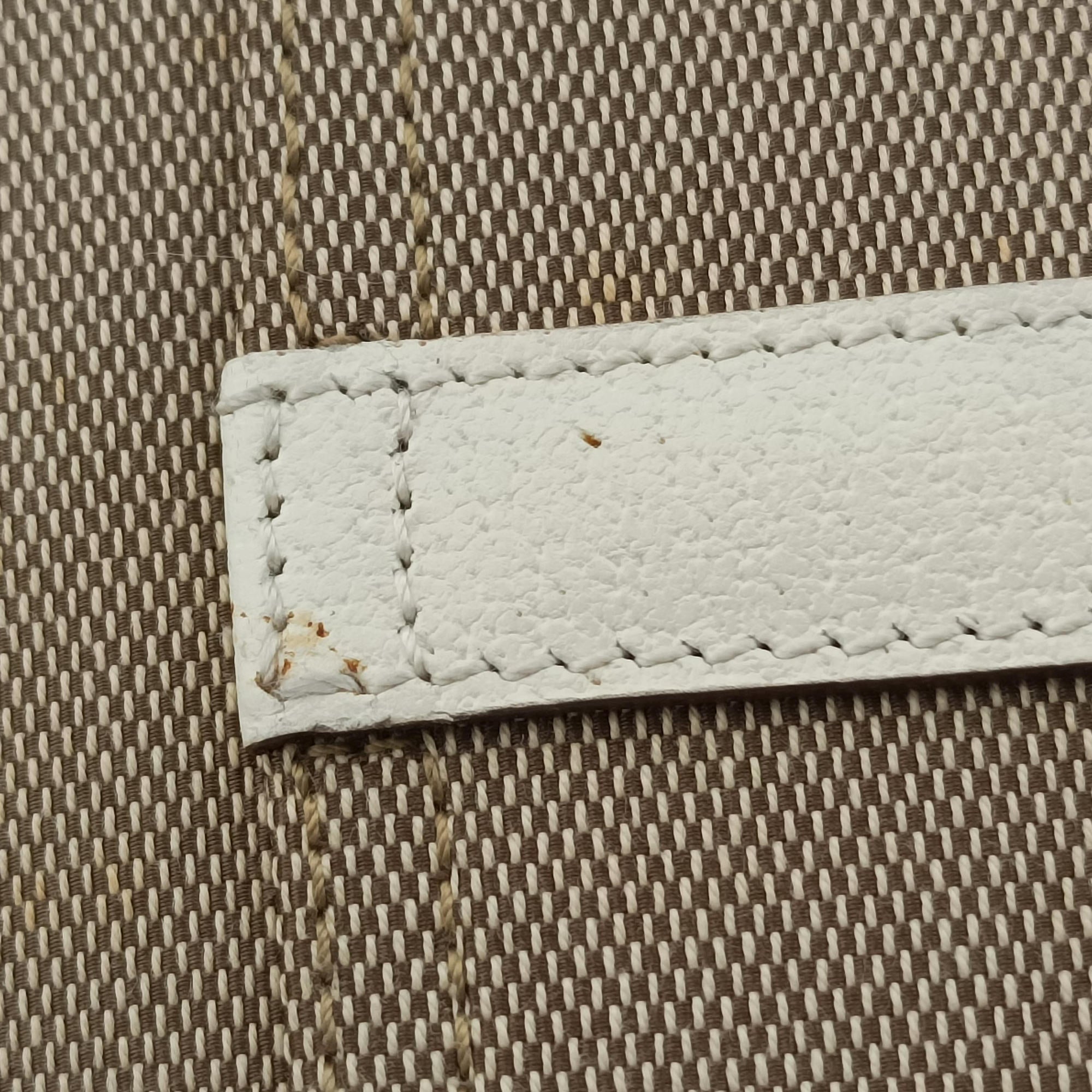 Secondhand Gucci Hobo White× Beige Canvas × Leather 001.38 shoulderbag | stylenewstar