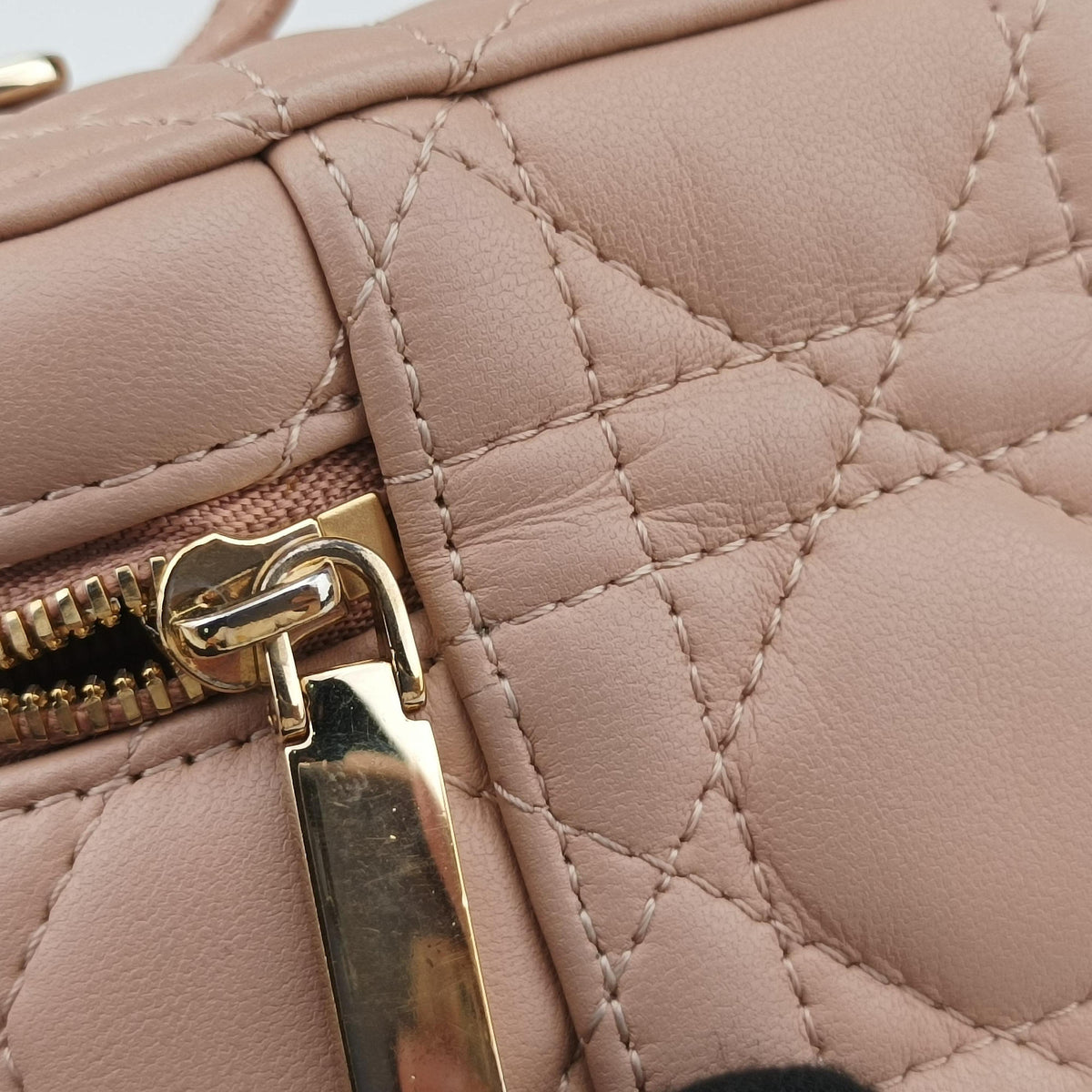 Pre-owned Christian Dior Lady Dior micro vanity Pink lambskin  shoulderbag | stylenewstar