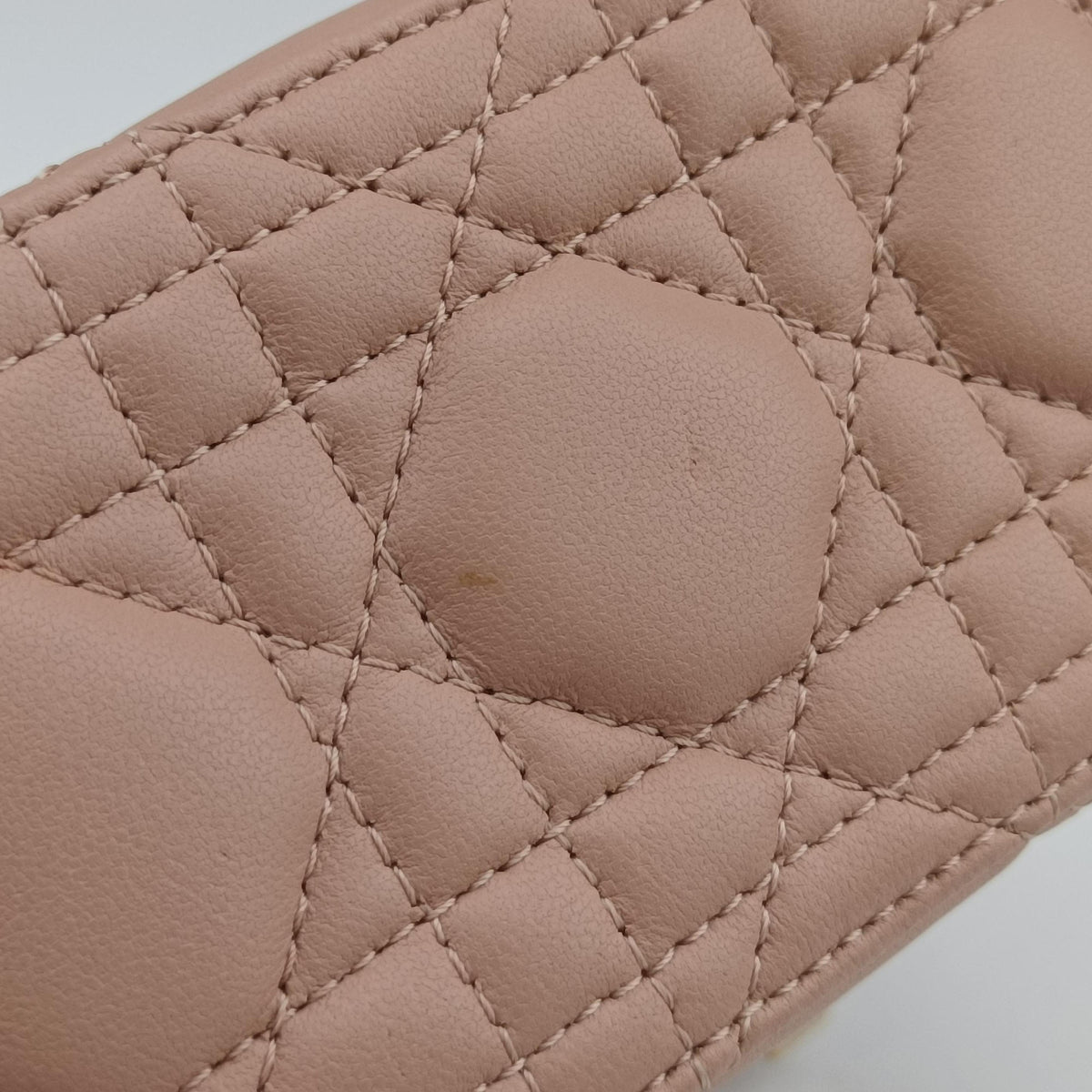 Pre-owned Christian Dior Lady Dior micro vanity Pink lambskin  shoulderbag | stylenewstar