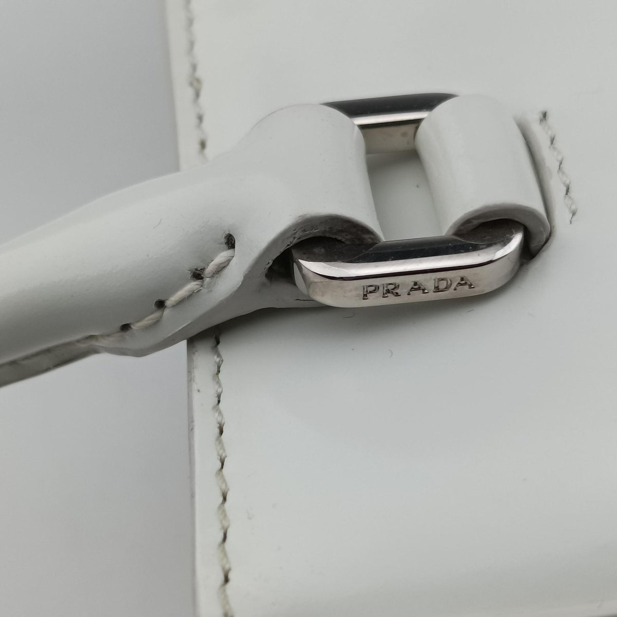 Pre-owned Prada Mirror Tote White Leather 1BA331 shoulderbag | stylenewstar
