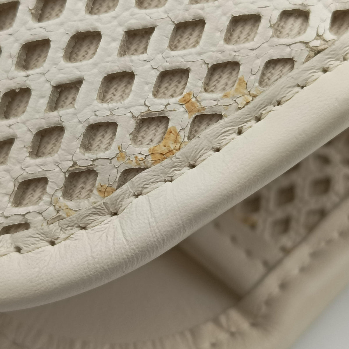 Pre-owned Chanel Up in the Air Perforated French Riviera  White lambskin A67654 shoulderbag | stylenewstar