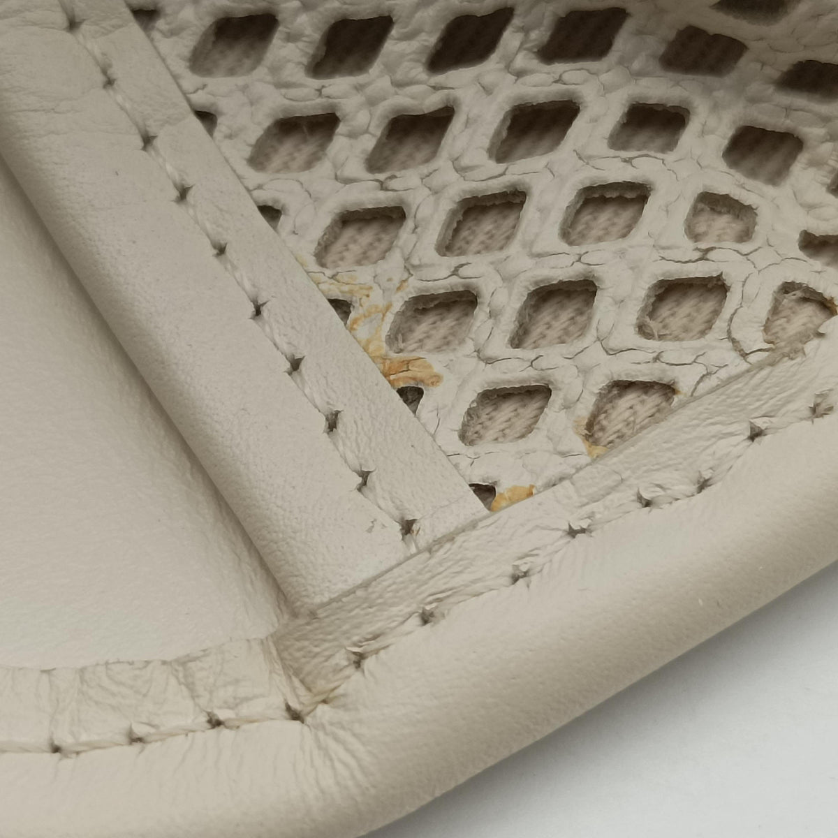 Pre-owned Chanel Up in the Air Perforated French Riviera  White lambskin A67654 shoulderbag | stylenewstar