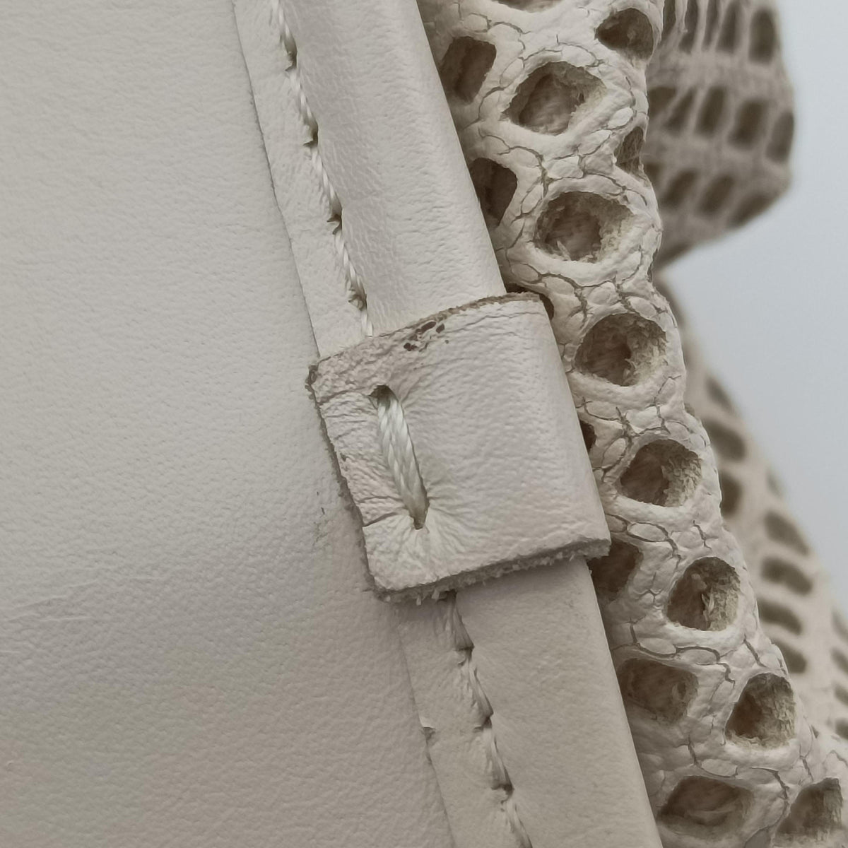 Pre-owned Chanel Up in the Air Perforated French Riviera  White lambskin A67654 shoulderbag | stylenewstar
