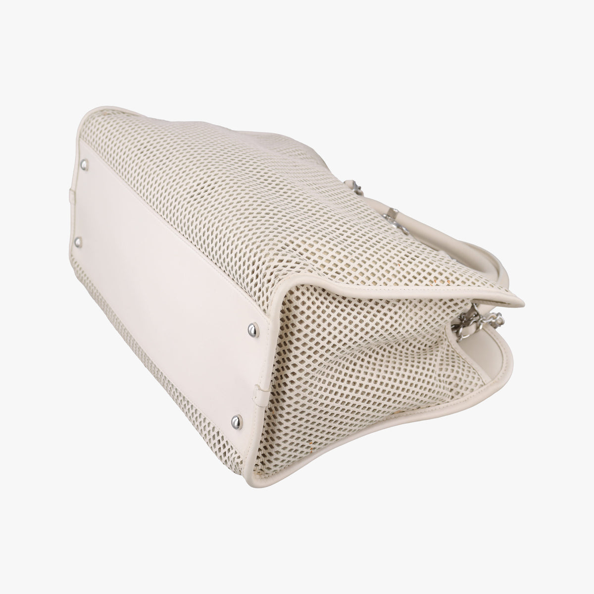Pre-owned Chanel Up in the Air Perforated French Riviera  White lambskin A67654 shoulderbag | stylenewstar