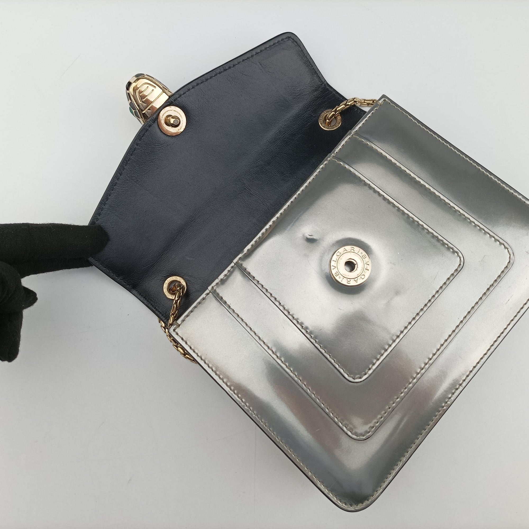 Secondhand Bvlgari SERPENTI FOREVER Silver Patent Leather  shoulderbag | stylenewstar