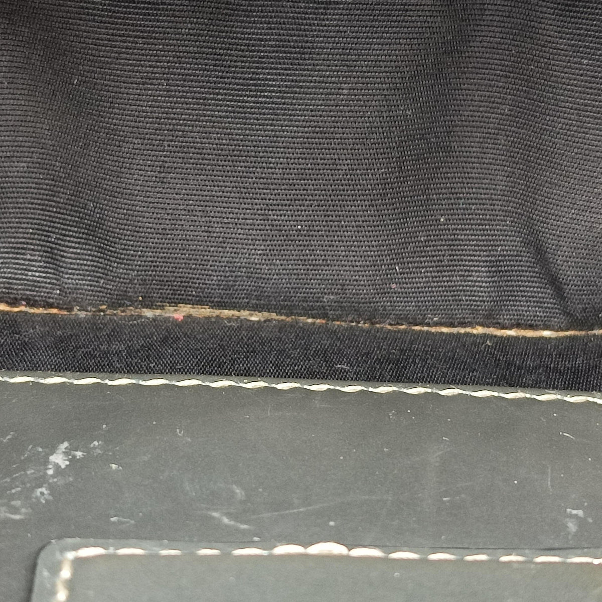 Secondhand Bvlgari SERPENTI FOREVER Silver Patent Leather  shoulderbag | stylenewstar