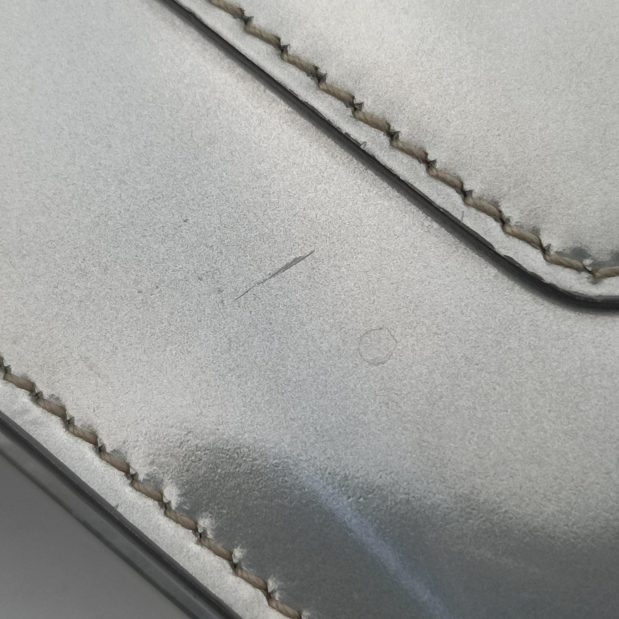 Secondhand Bvlgari SERPENTI FOREVER Silver Patent Leather  shoulderbag | stylenewstar