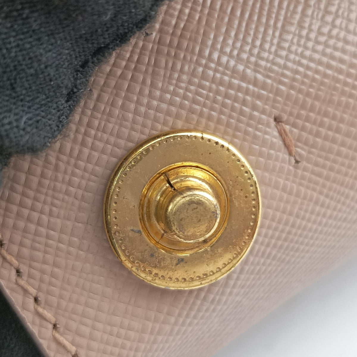 Secondhand Prada Galleria Pink SAFFIANO Leather BN2274 handbag | stylenewstar