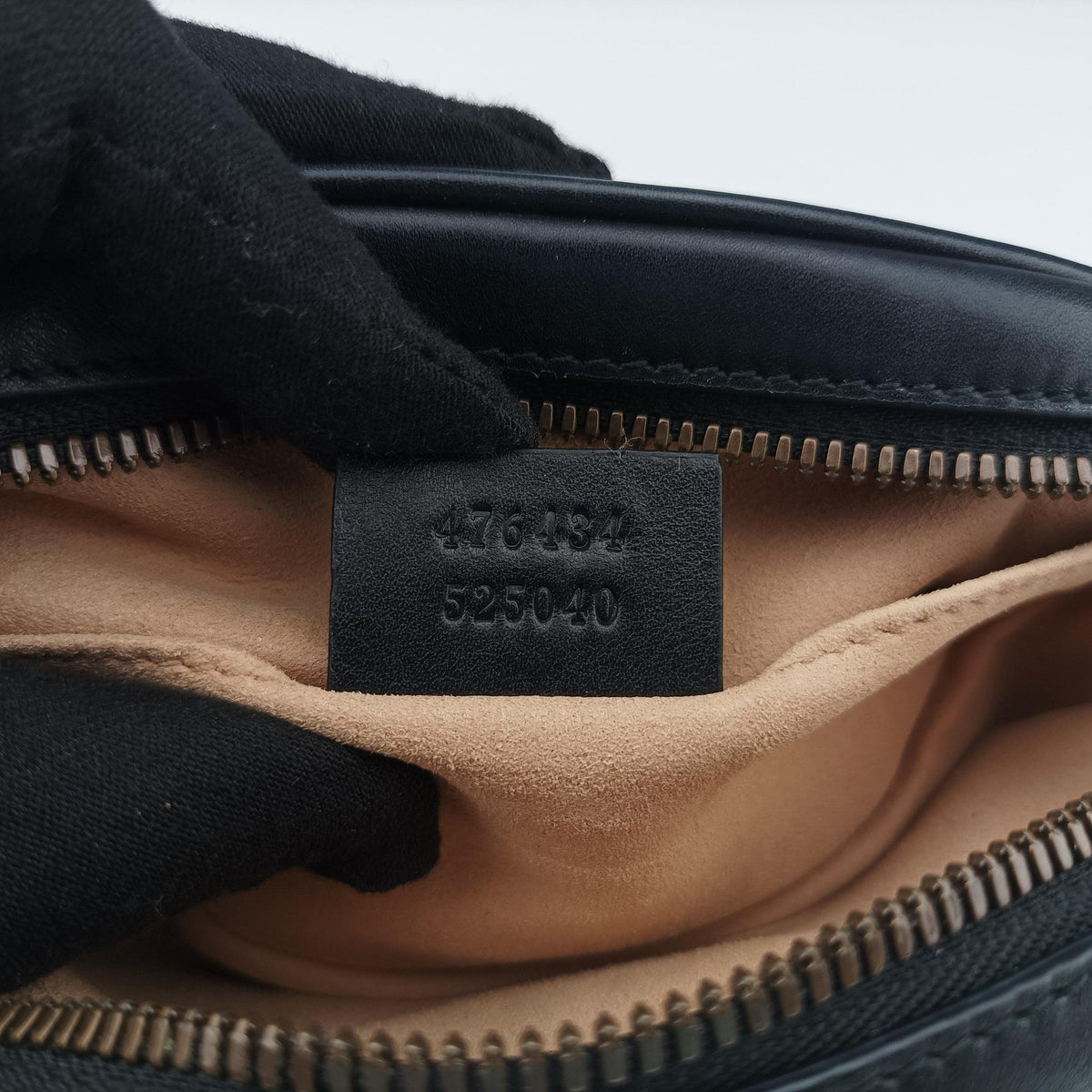 Secondhand Gucci GG Marmont Black Leather 476434 bum bag/waist bag | stylenewstar