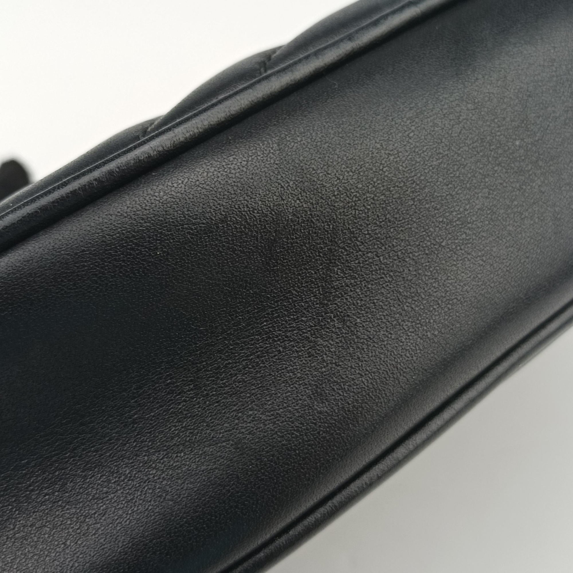 Secondhand Gucci GG Marmont Black Leather 476434 bum bag/waist bag | stylenewstar