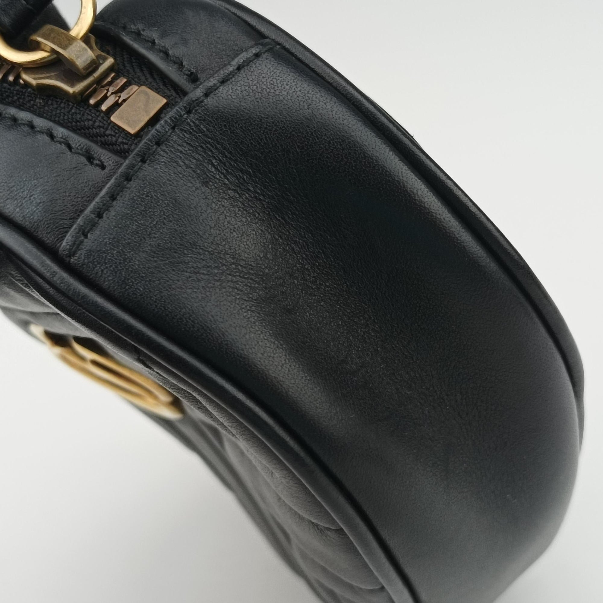 Secondhand Gucci GG Marmont Black Leather 476434 bum bag/waist bag | stylenewstar