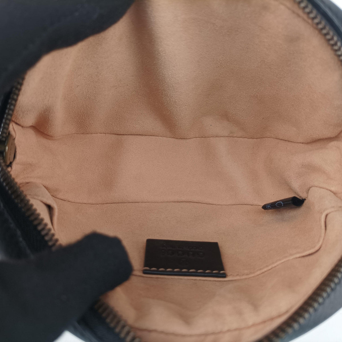 Secondhand Gucci GG Marmont Black Leather 476434 bum bag/waist bag | stylenewstar