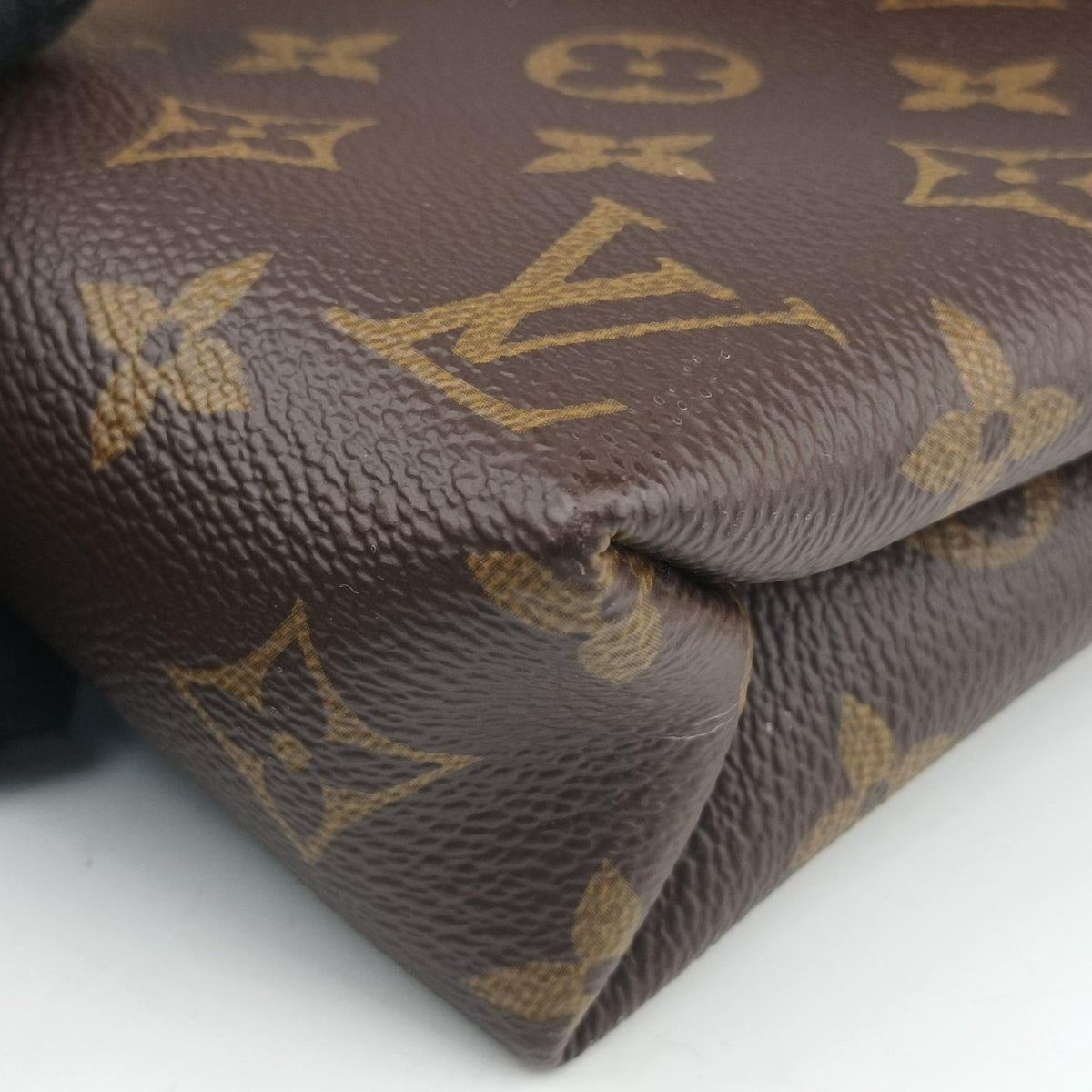 Pre-owned Louis Vuitton PALLAS Chain Brown×CERISE Monogram Canvas×calf leather M41201 shoulderbag | stylenewstar