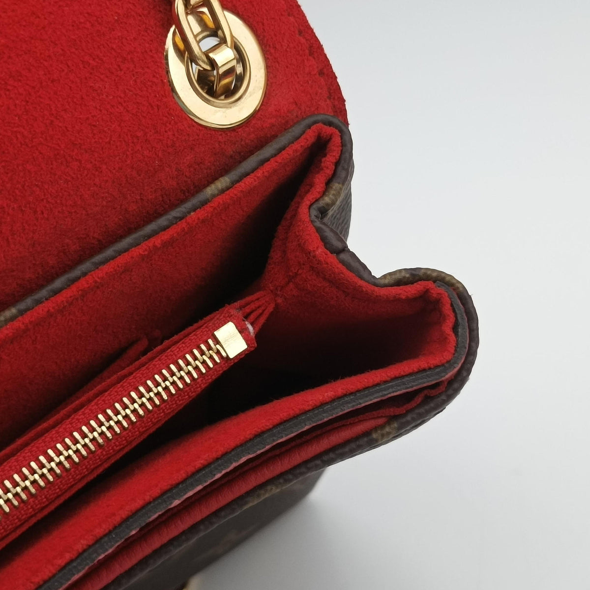 Pre-owned Louis Vuitton PALLAS Chain Brown×CERISE Monogram Canvas×calf leather M41201 shoulderbag | stylenewstar