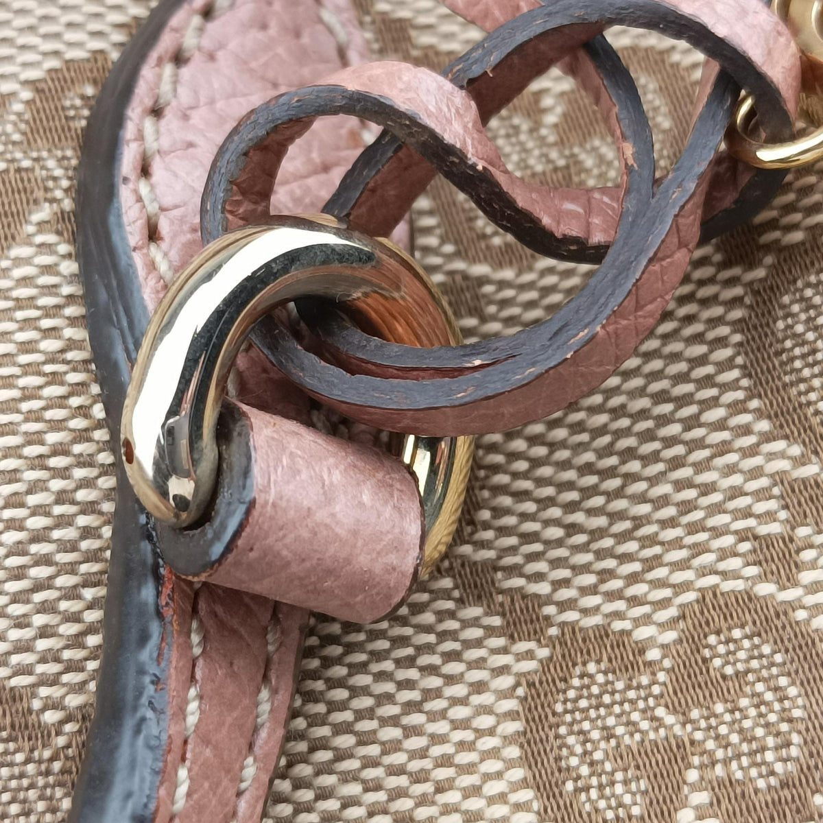 Vintage Gucci Guccissima Bree khaki×pink Canvas×Leather 353120 handbag | stylenewstar
