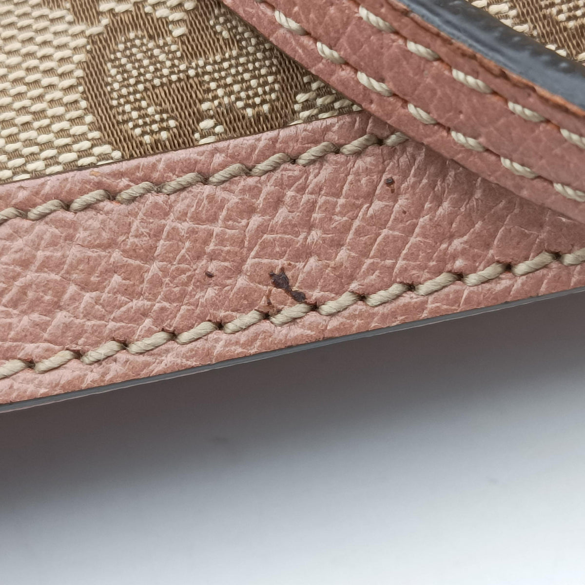 Vintage Gucci Guccissima Bree khaki×pink Canvas×Leather 353120 handbag | stylenewstar