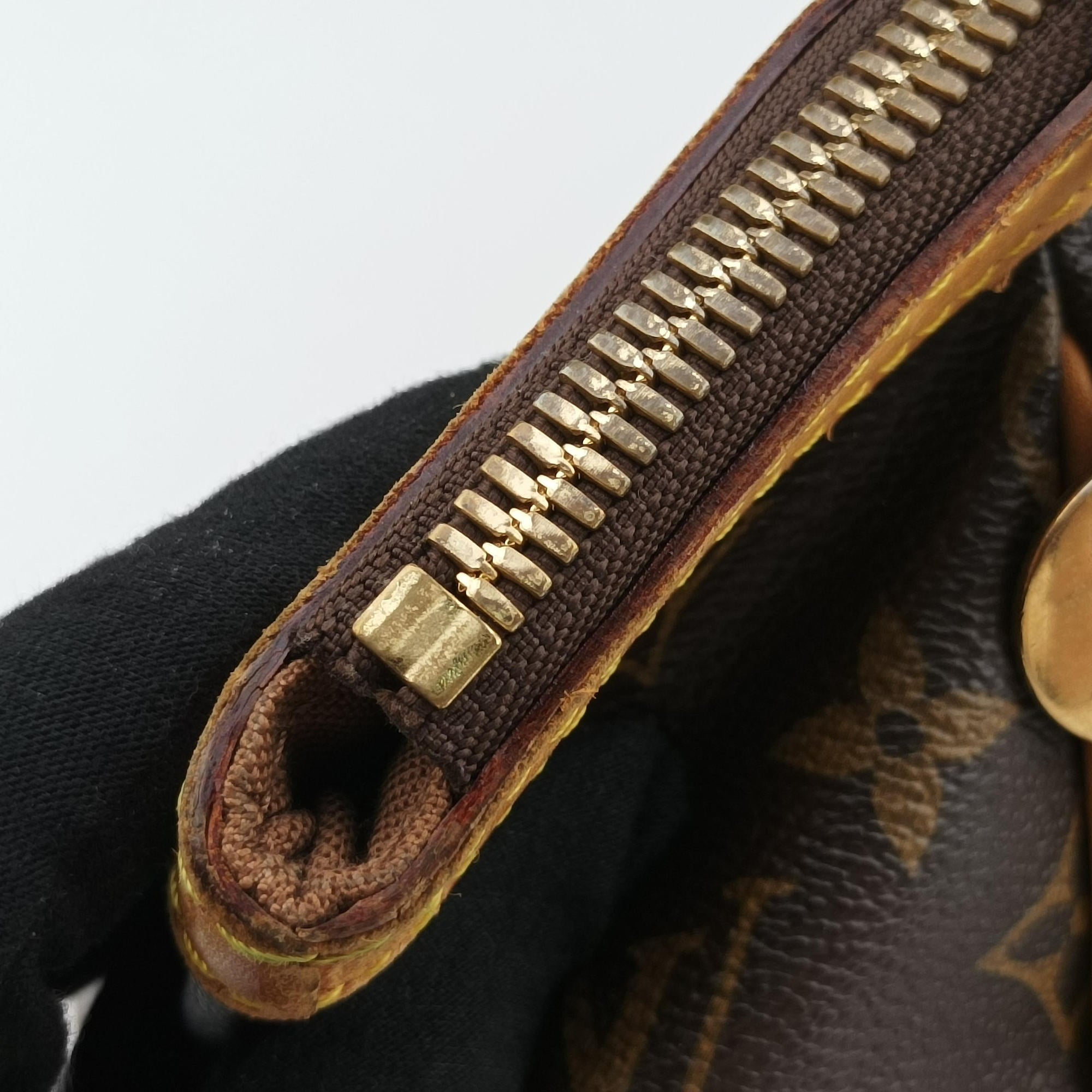 Pre-owned Louis Vuitton TIVOLI PM brown Monogram Canvas M40143 handbag | stylenewstar