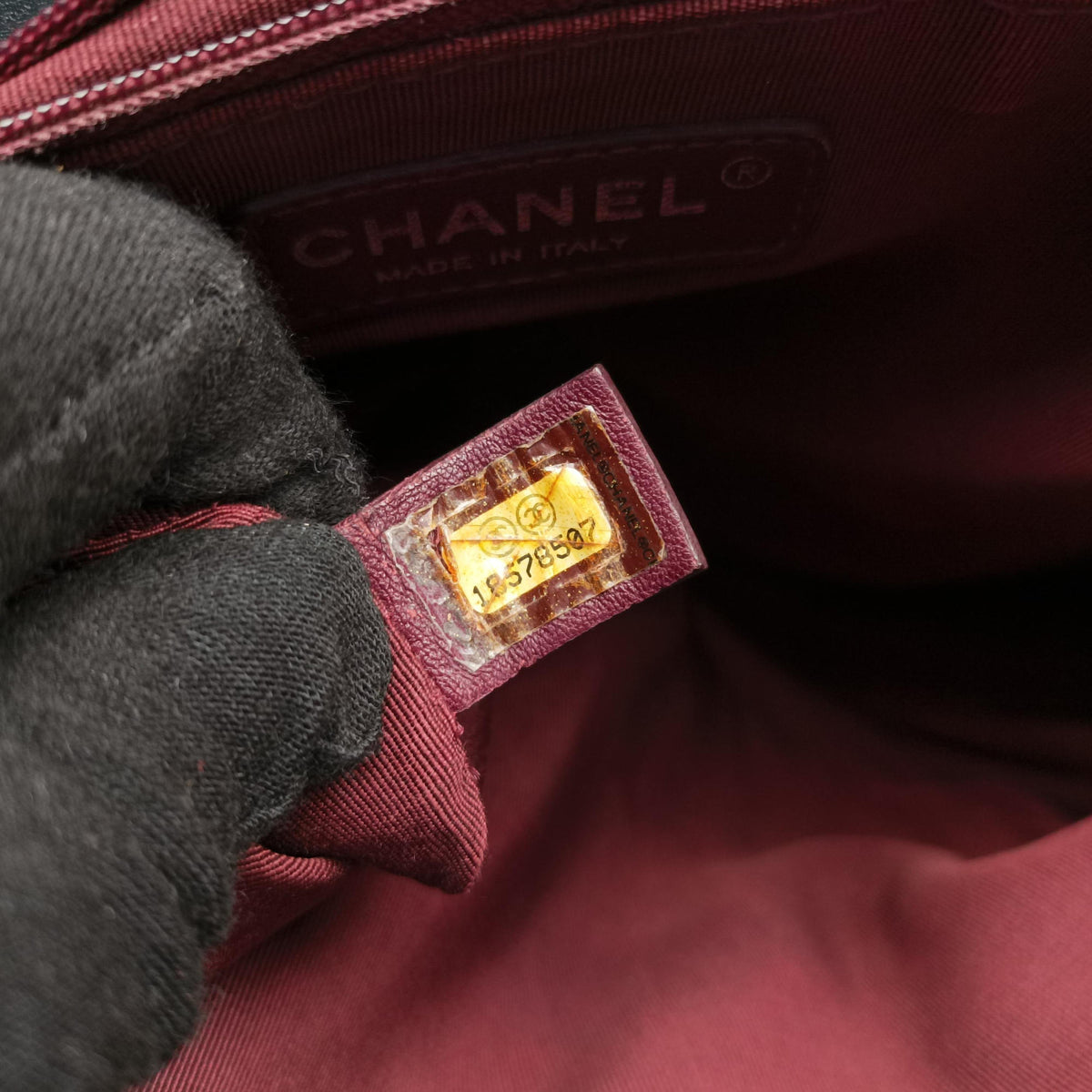 Vintage Chanel BOY CHANEL Black × Green Leather A92005 shoulderbag | stylenewstar