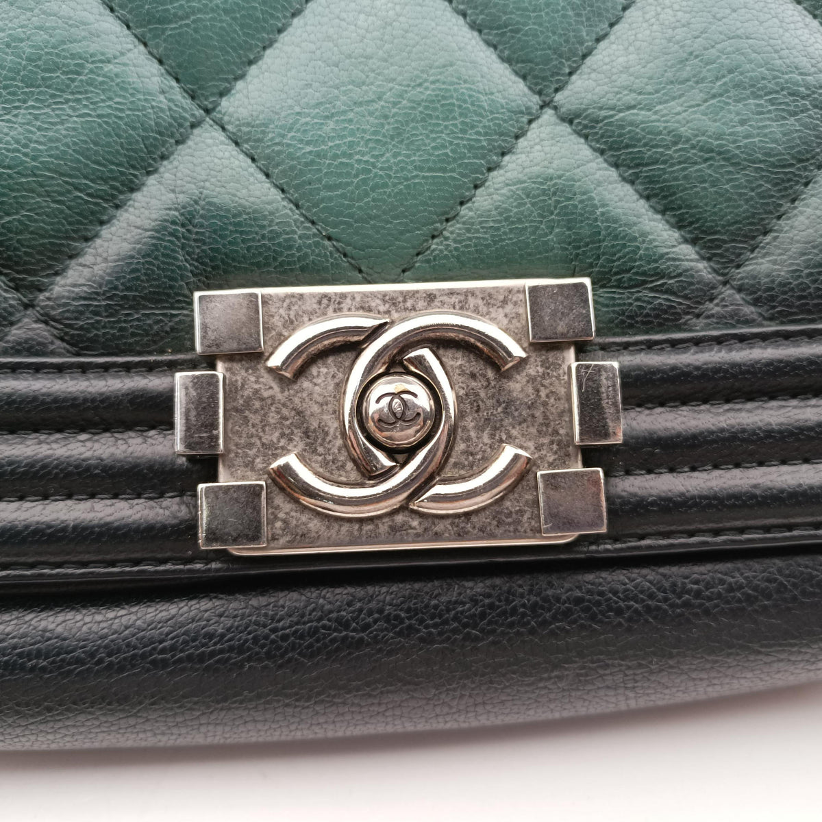 Vintage Chanel BOY CHANEL Black × Green Leather A92005 shoulderbag | stylenewstar