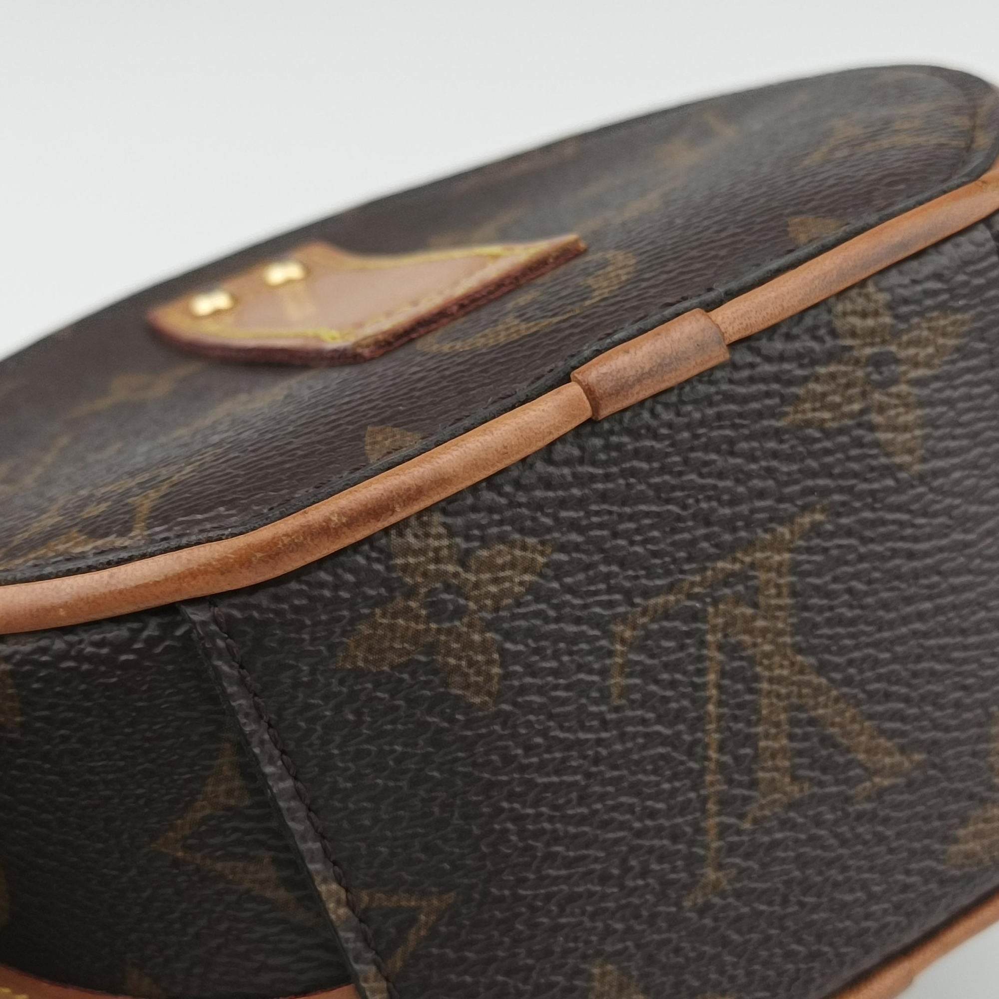 Secondhand Louis Vuitton BOITE CHAPEAU Brown Monogram Canvas M44699 shoulderbag | stylenewstar