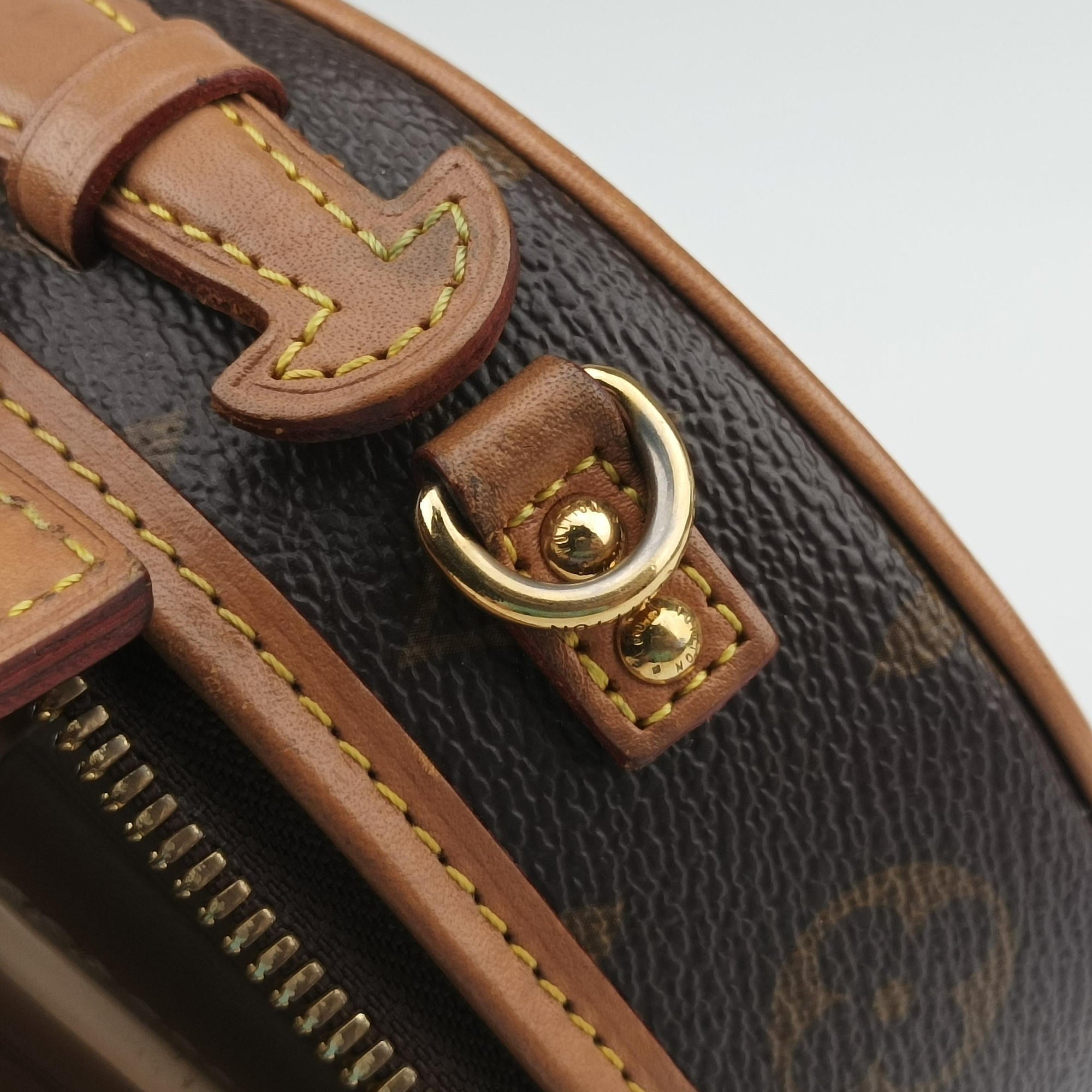 Secondhand Louis Vuitton BOITE CHAPEAU Brown Monogram Canvas M44699 shoulderbag | stylenewstar